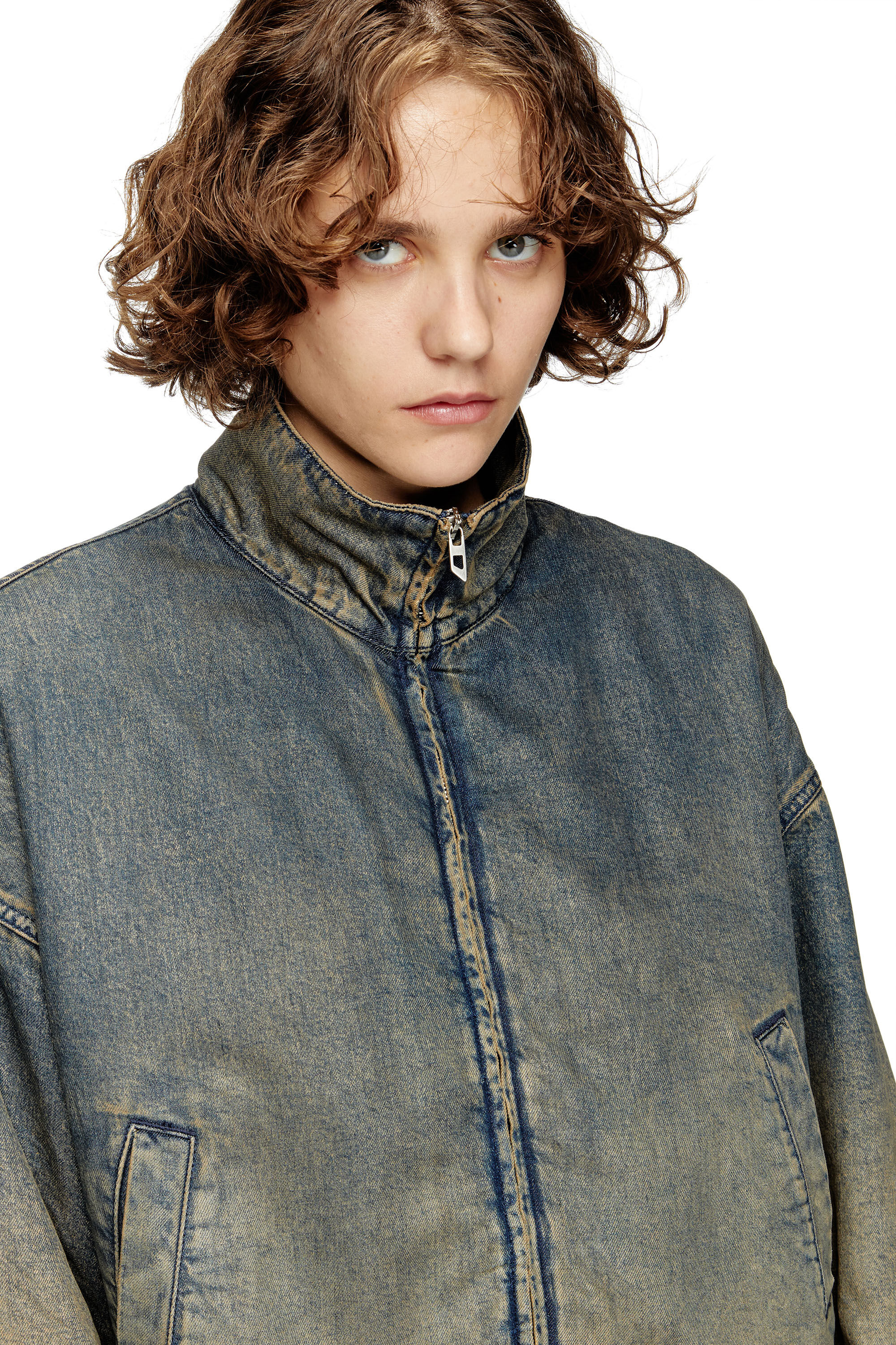Diesel - DE-FLOWER-S, Veste zippée en denim fluide nuancé Femme in Bleu - 4