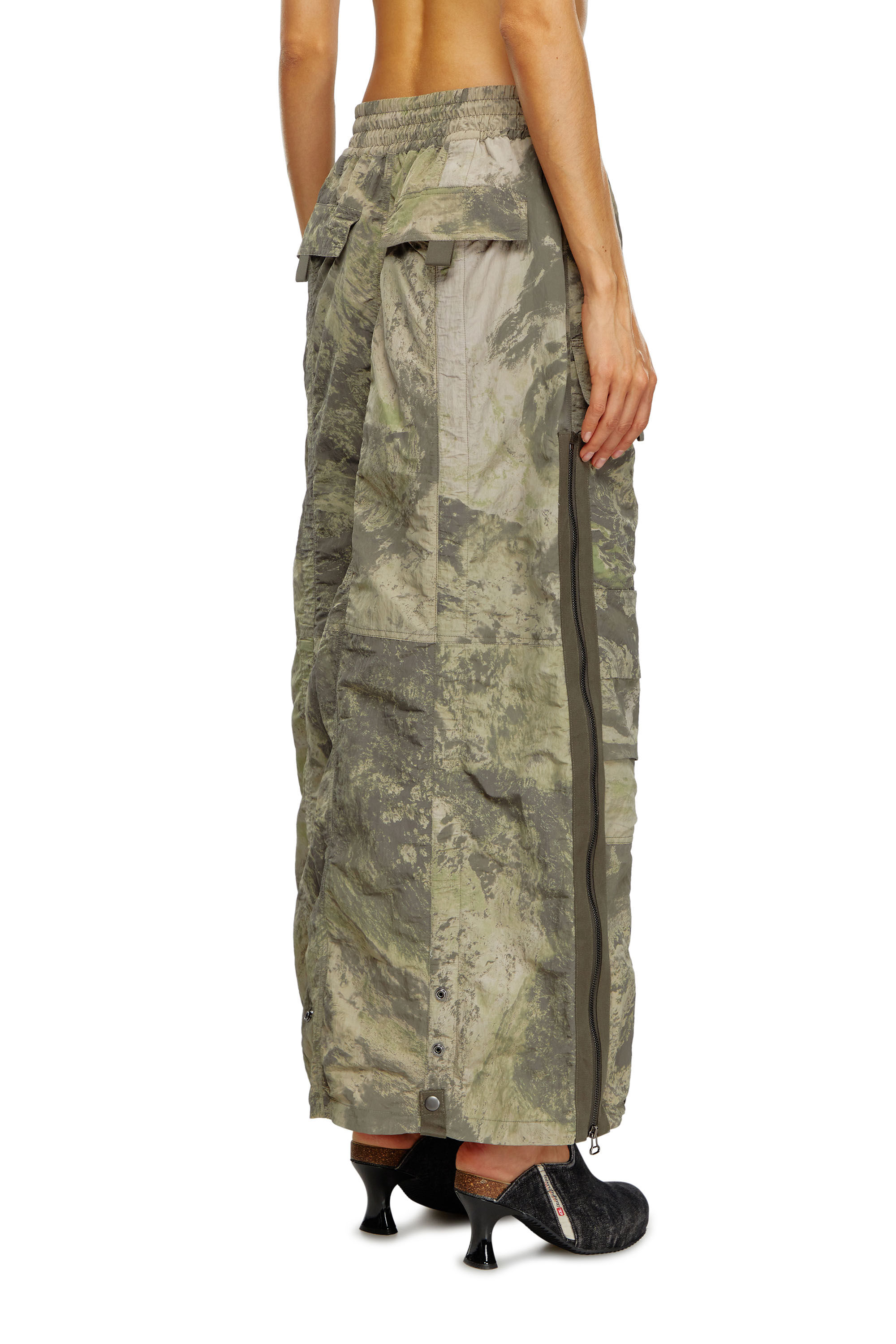 Diesel - O-CREP-N1, Female Long skirt with cargo pockets in Green - Image 4