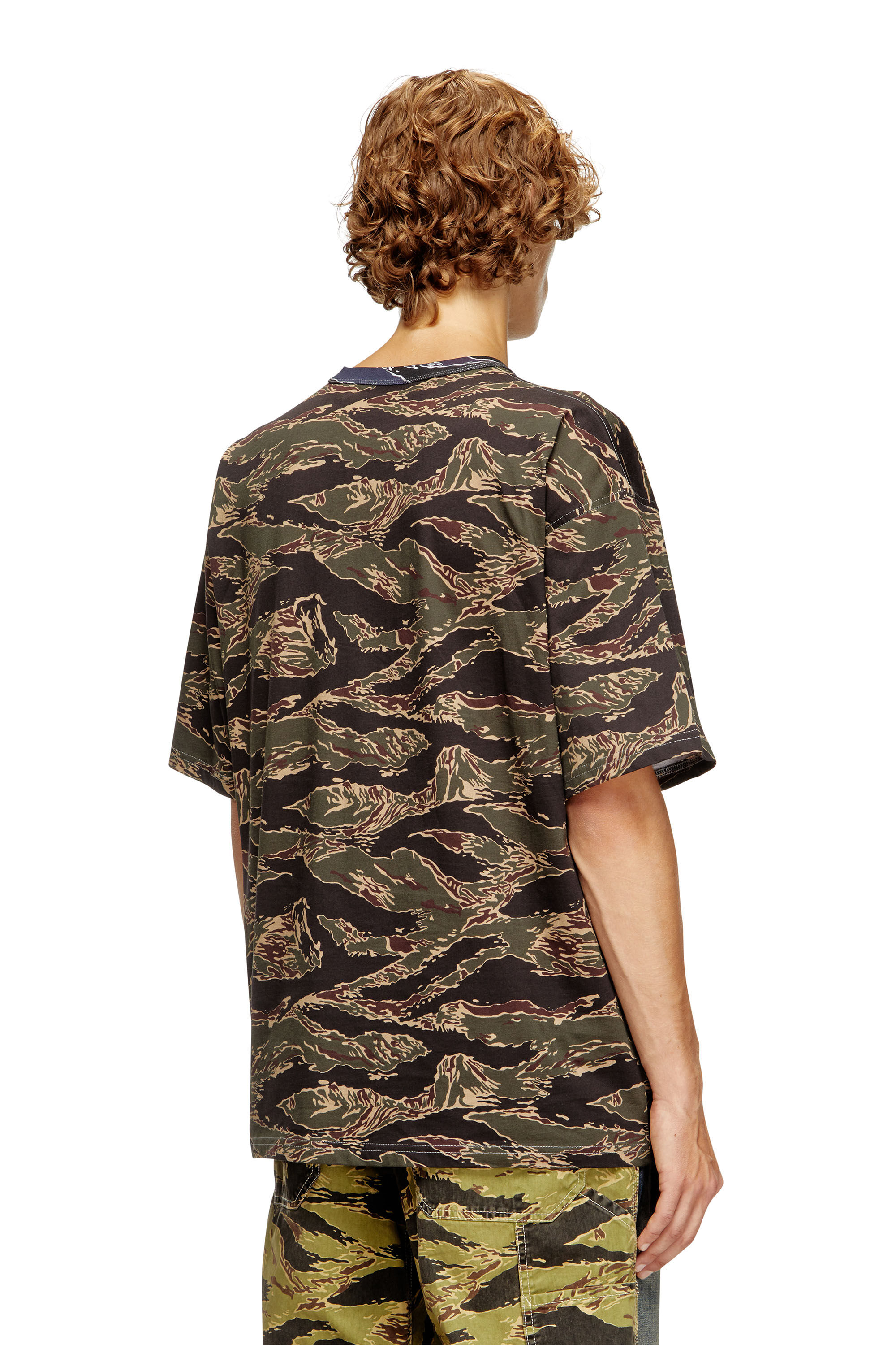 Diesel - T-BOXT-T22, Male's Camo T-shirt with camo logo in Military Green - 4