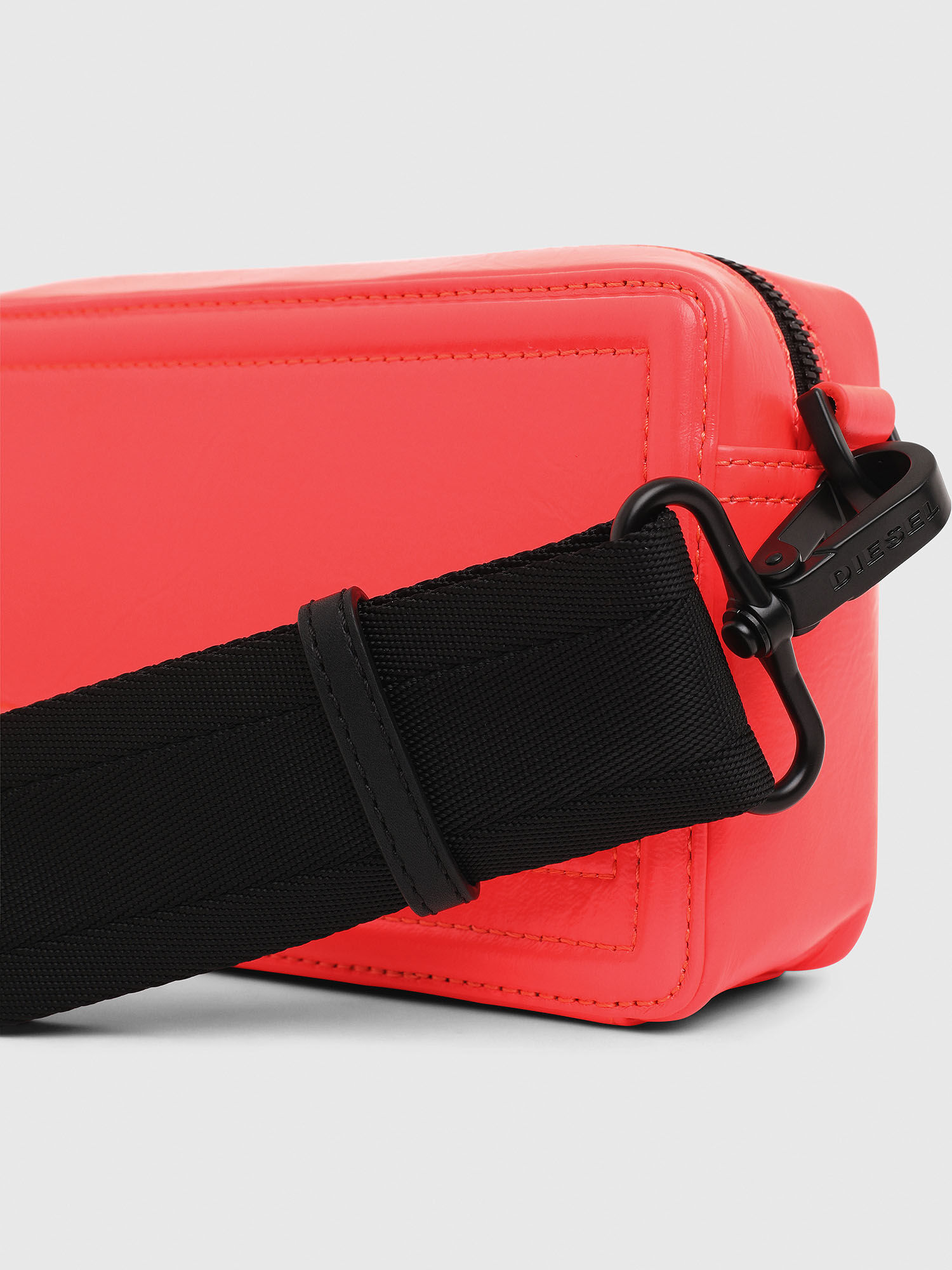 DIESEL Square Cross-body Bag In Leather in Red