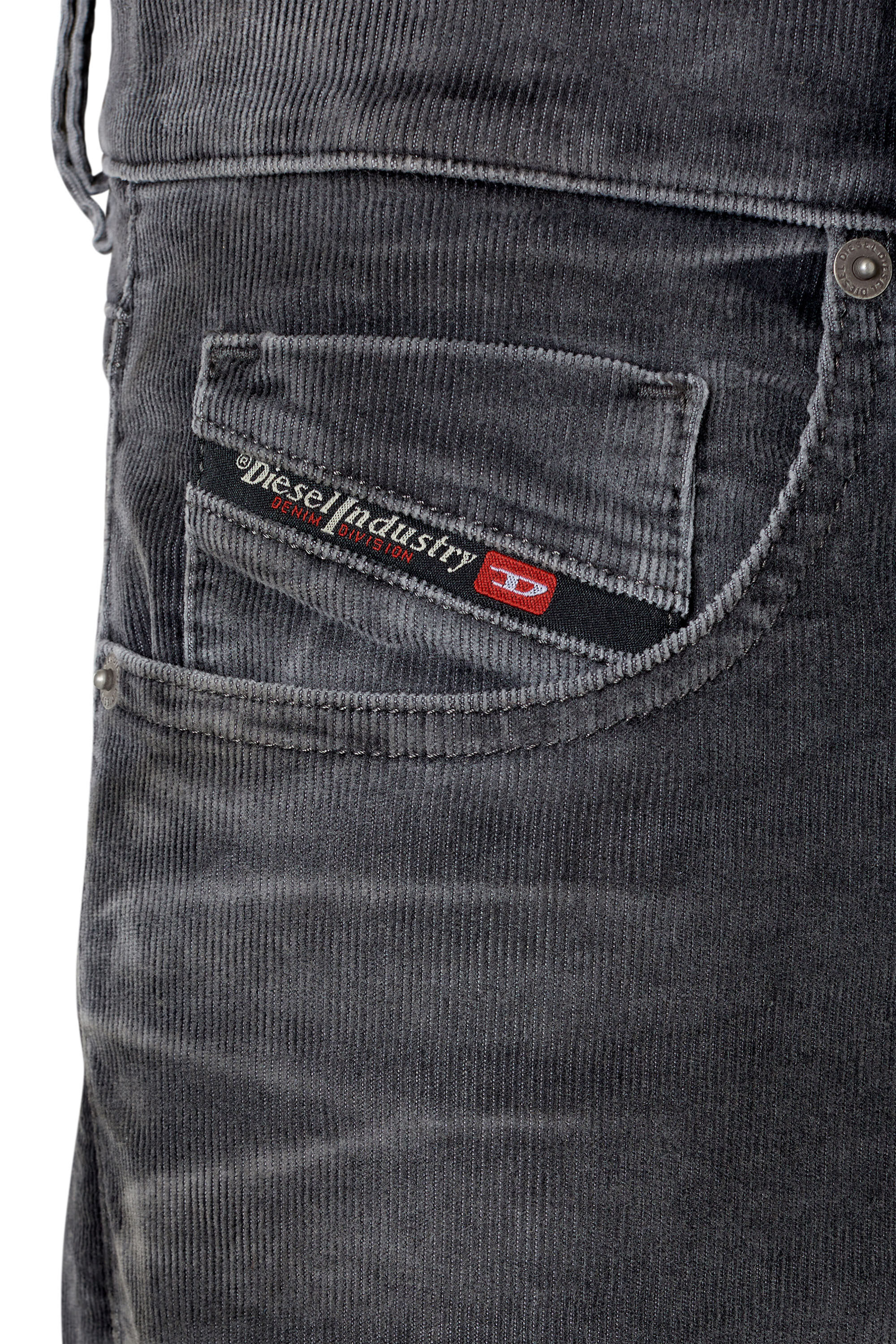 Diesel - Slim Jeans 2019 D-Strukt 069XQ, Black/Dark Grey - Image 6