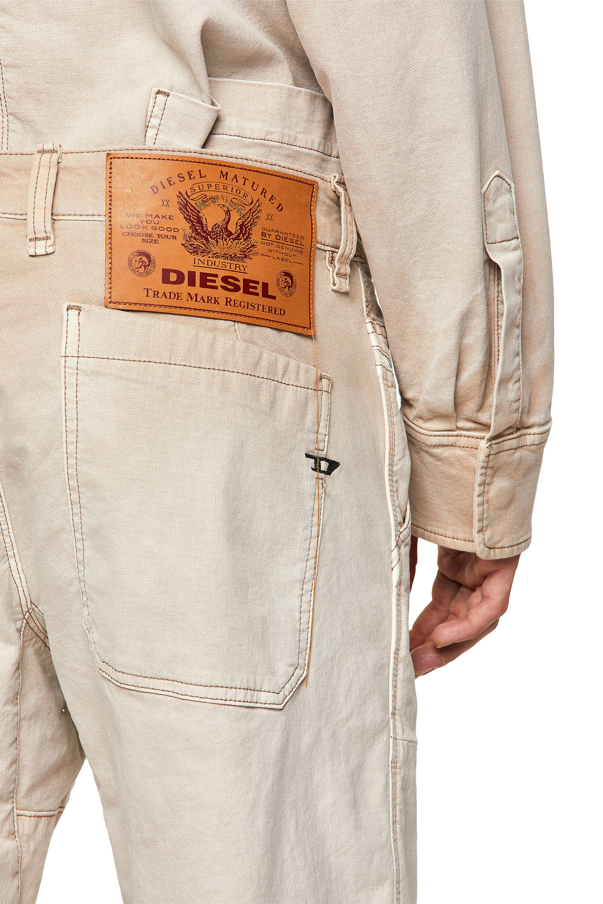 Diesel - D-Azerr JoggJeans® 069WG Straight, Blanc - Image 5