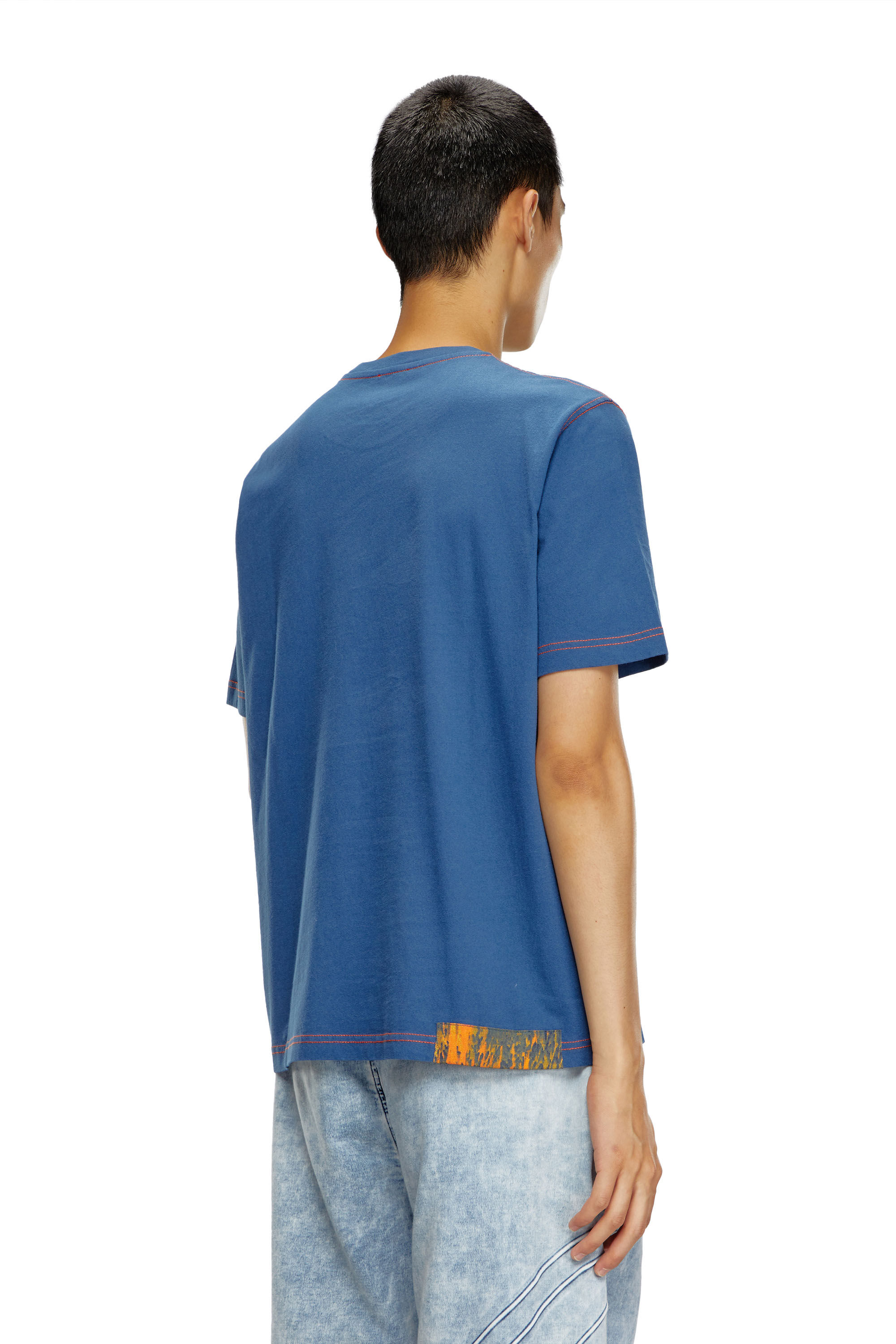 Diesel - T-ADJUST-Q4, Male's T-shirt with splotched logo in Azure - 4