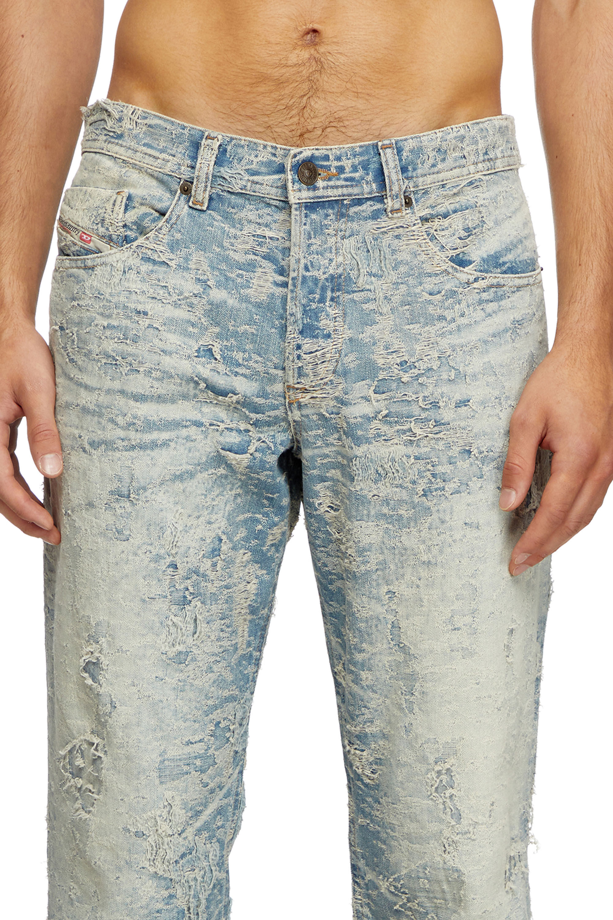 Diesel - Regular Jeans 2023 D-Finitive 007Z7 Homme, Bleu Clair - Image 5