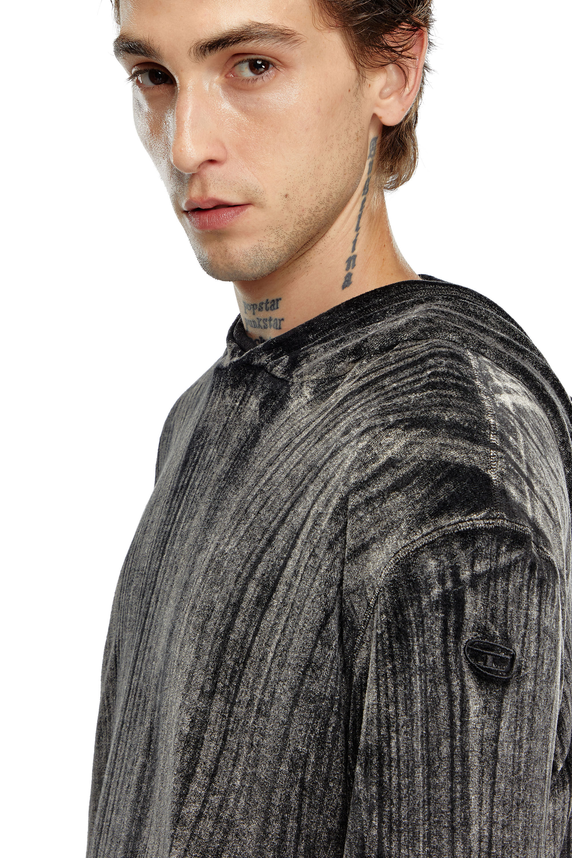 Men s Hooded long sleeve T shirt in chenille Black Diesel