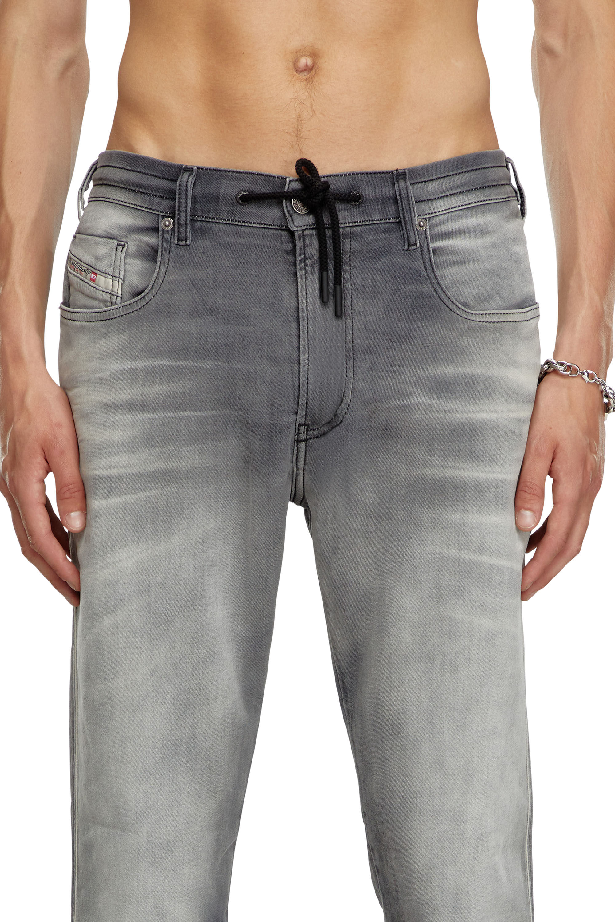 Diesel - Homme Slim 2060 D-Strukt Joggjeans® 068LR, Gris foncé - Image 5