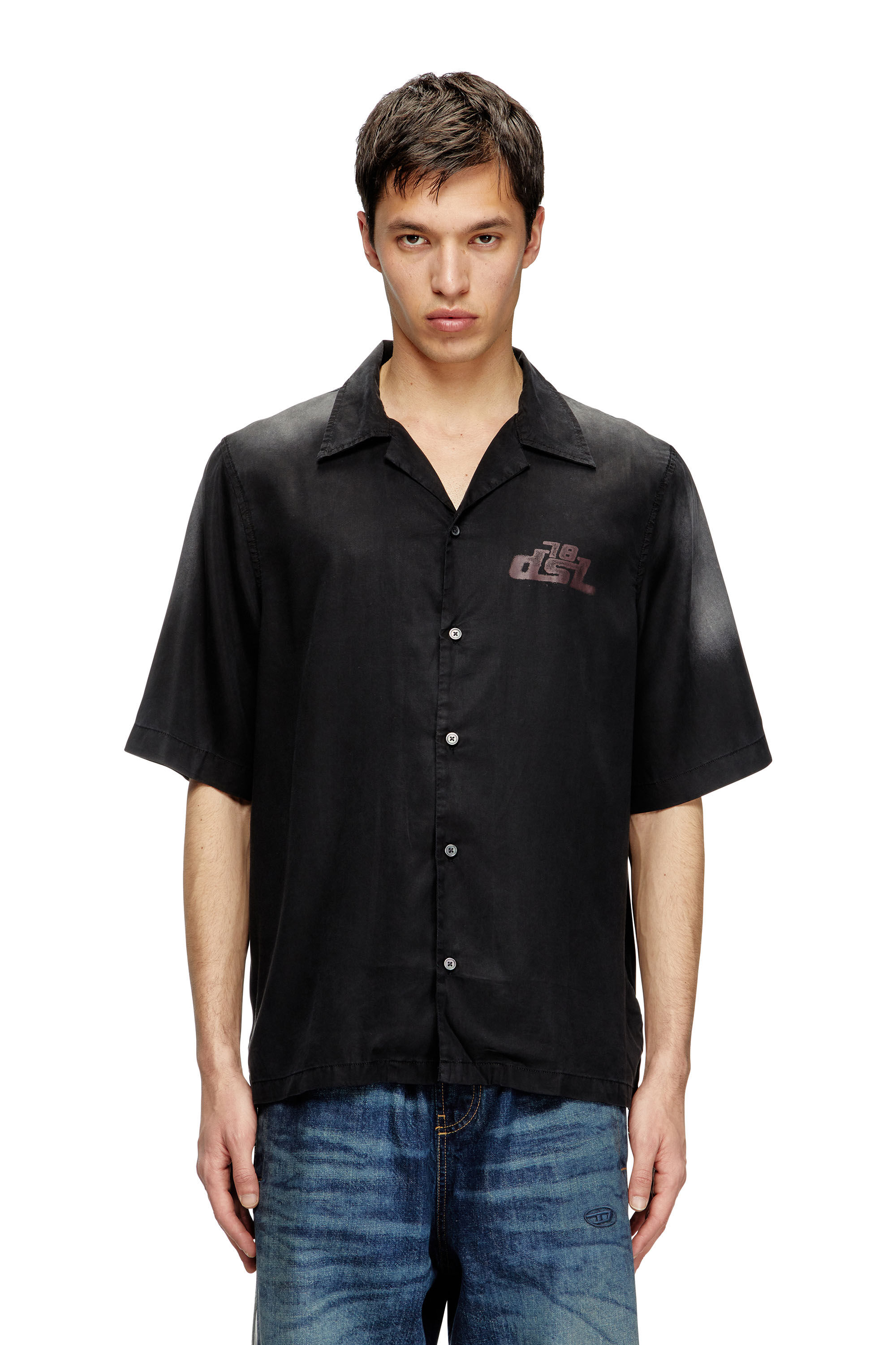 Diesel - S-ELLY, Chemise bowling délavée avec imprimés à logo Homme in Noir - 3