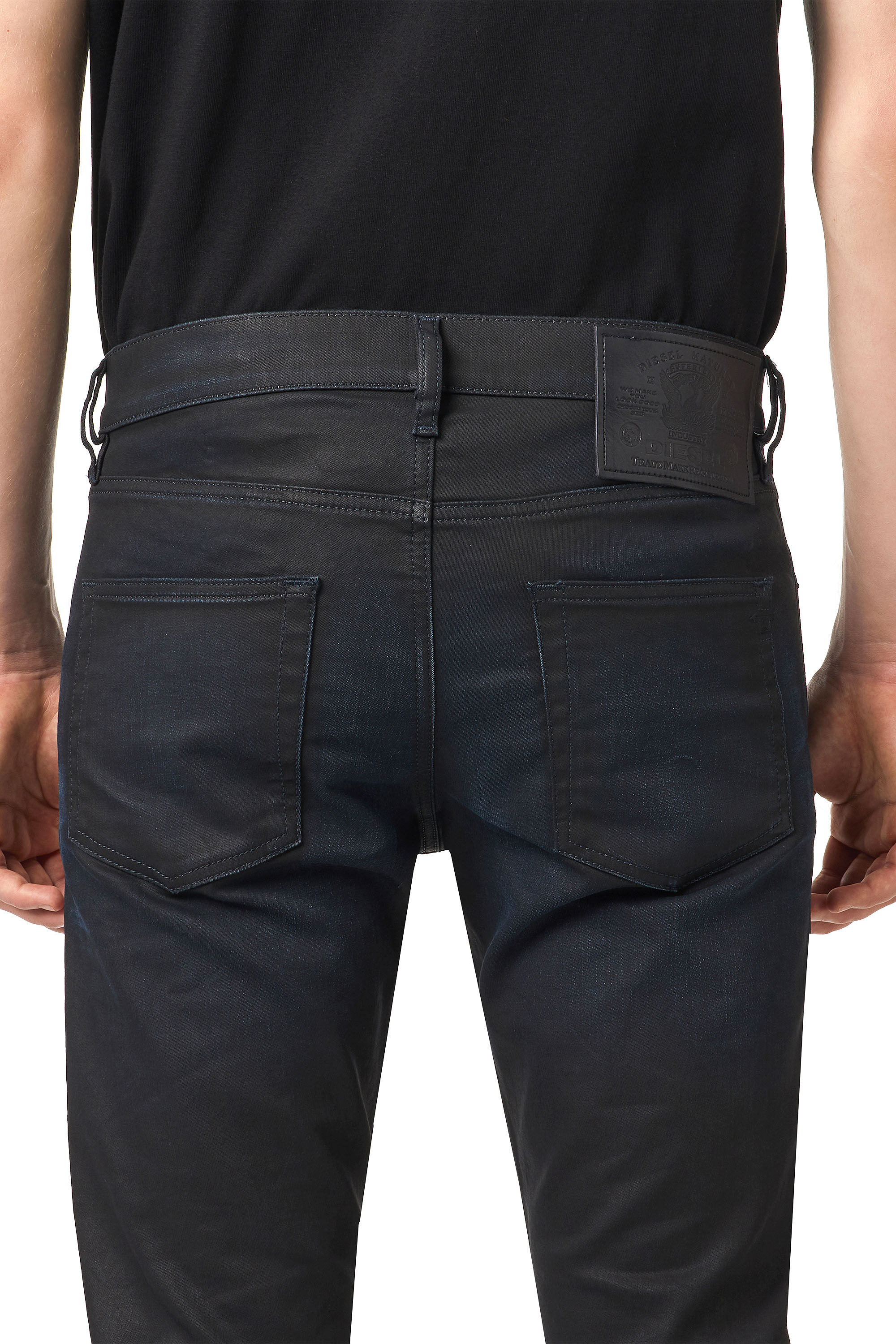 Diesel - D-Strukt JoggJeans® 069XN Slim, Black/Dark Grey - Image 6