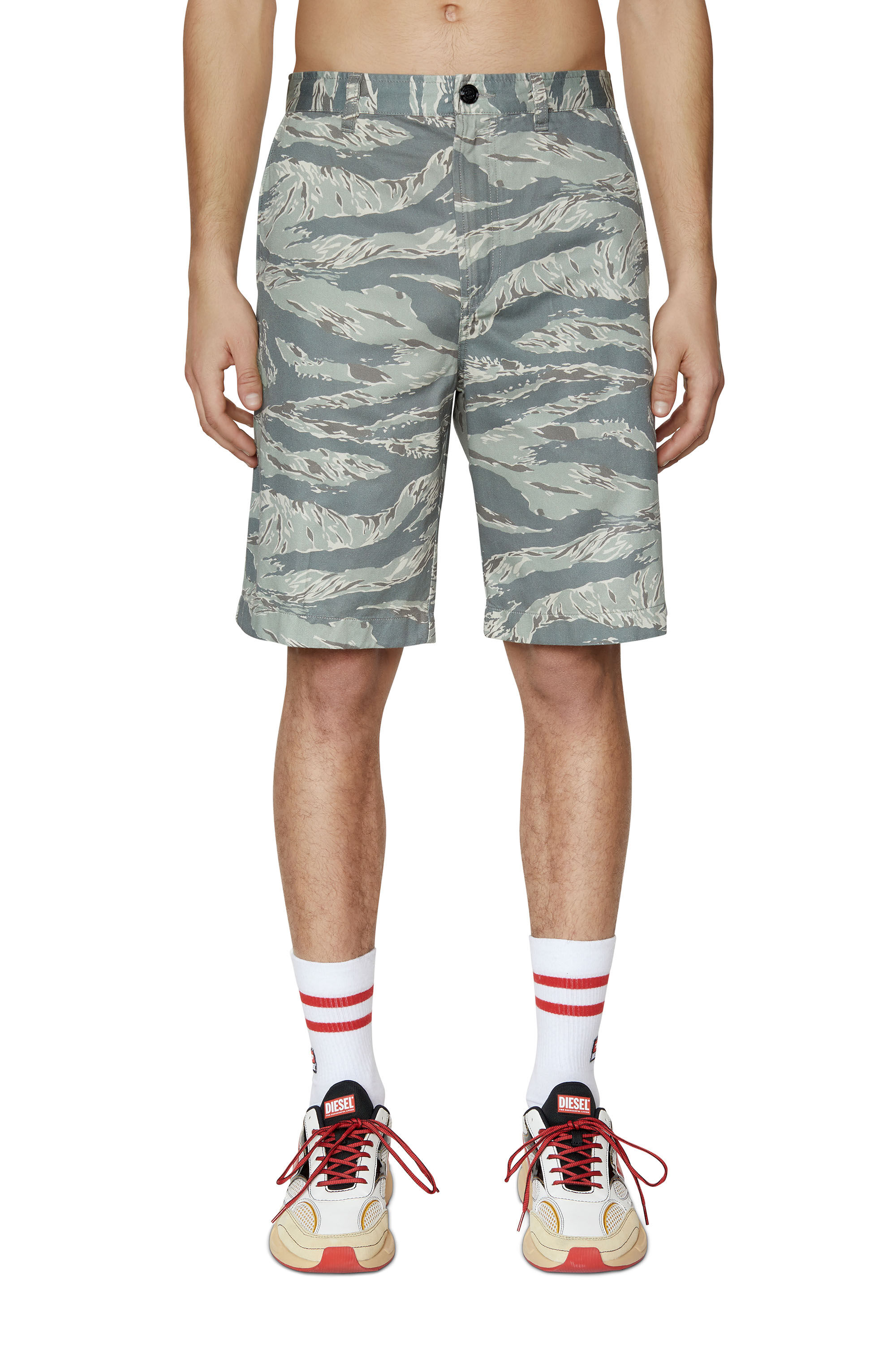 Diesel camo store shorts