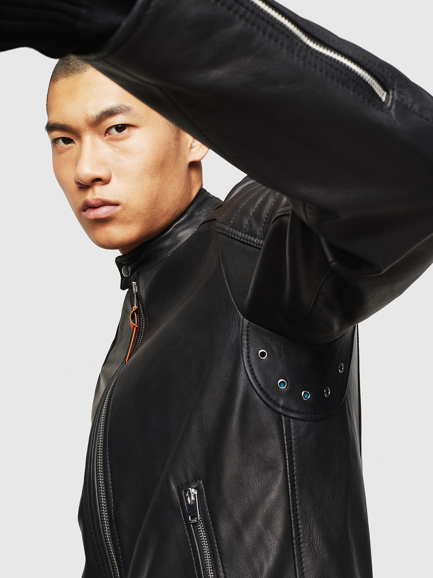 Diesel shiro store