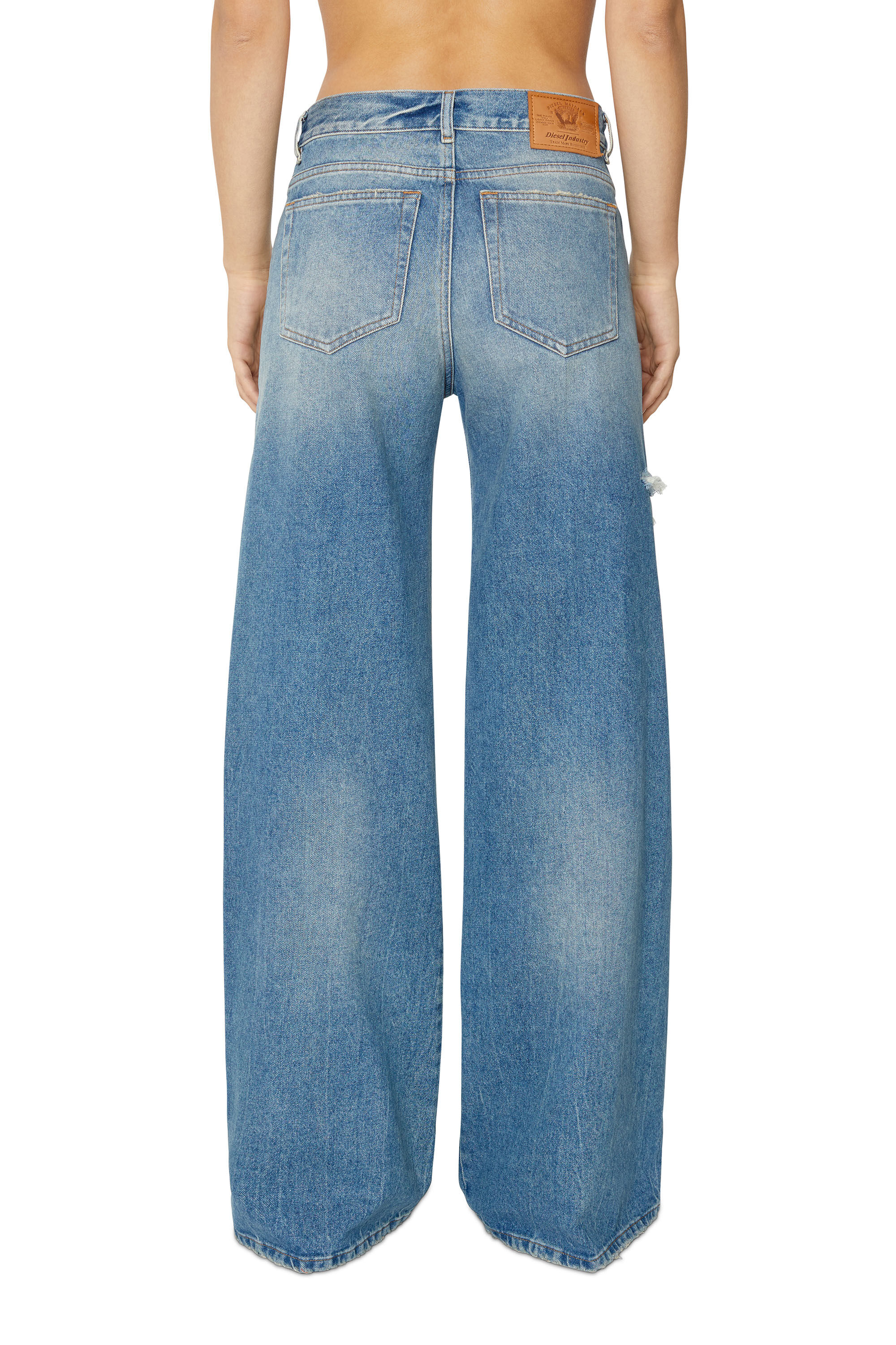 Diesel - 1978 D-Akemi 09D97 Bootcut and Flare Jeans, Bleu Clair - Image 5