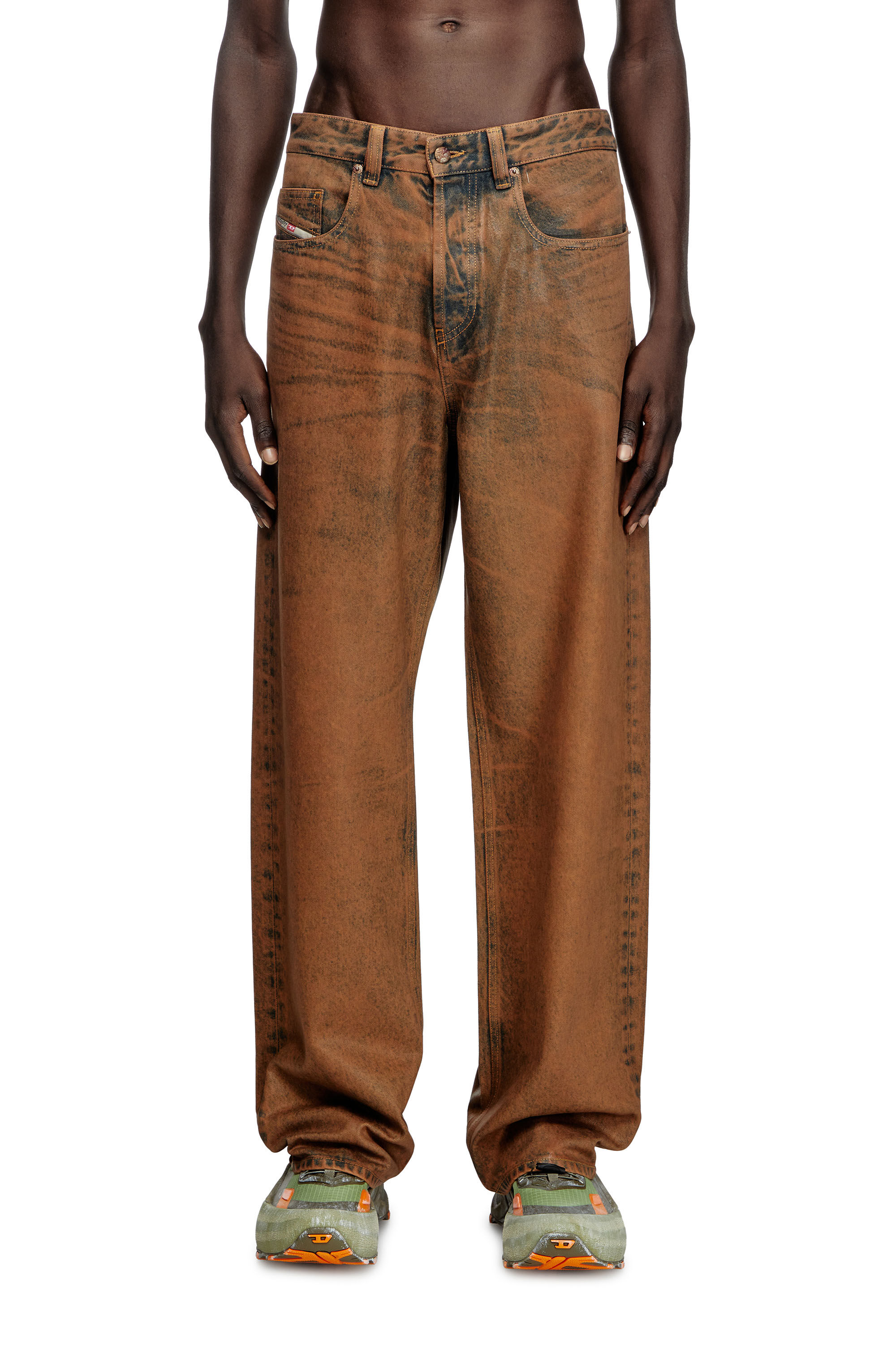 Diesel - Relaxed Jeans 2001 D-Macro 09K82 Homme, Marron - Image 3