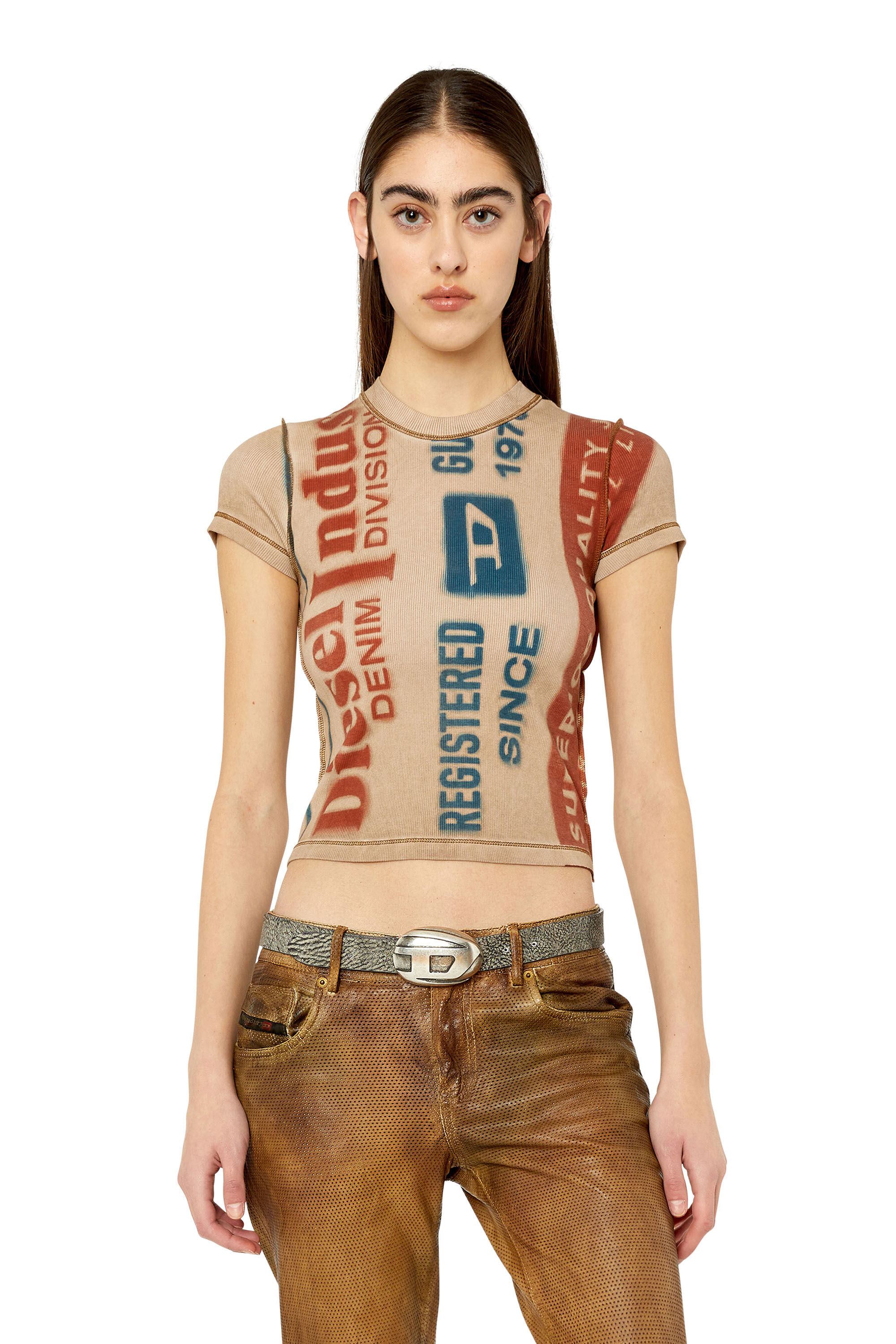 Diesel - T-SKINZY-G2, T-shirt avec imprimé empiècement jacron Femme in Beige - 3