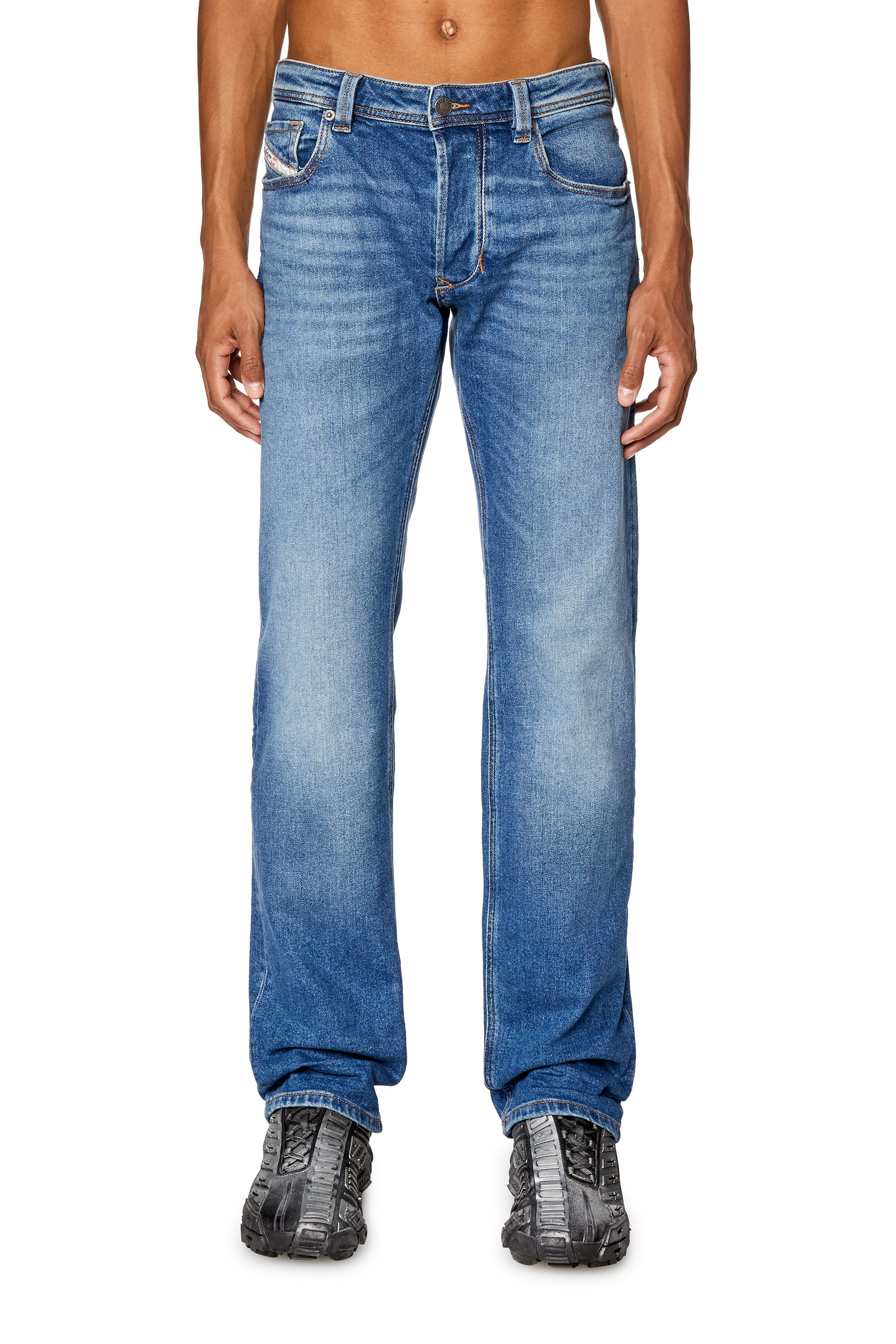 Diesel - Male's Straight Jeans 1985 Larkee 0ENAT, Medium Blue - 3