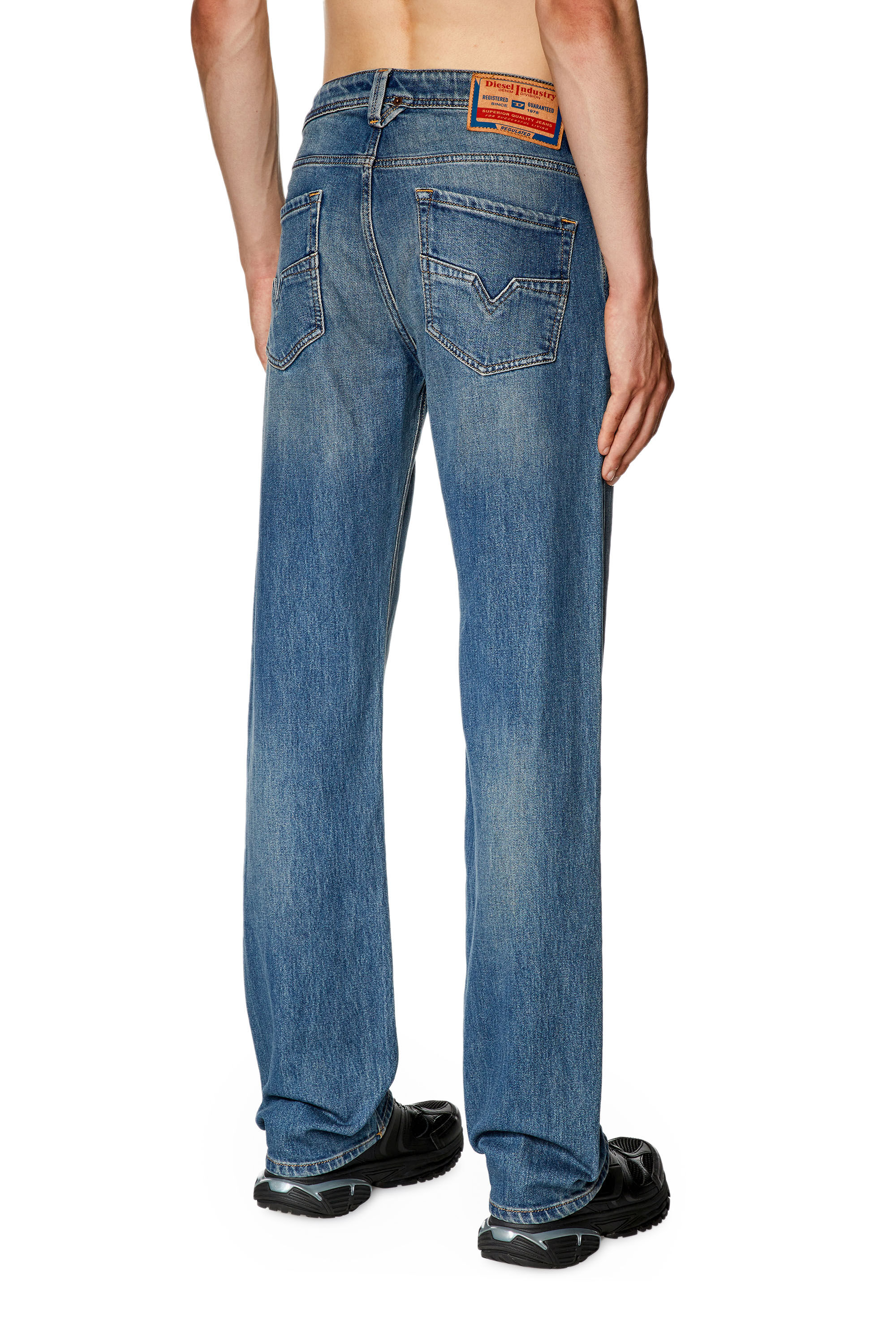 Diesel larkee best sale jeans 008xr