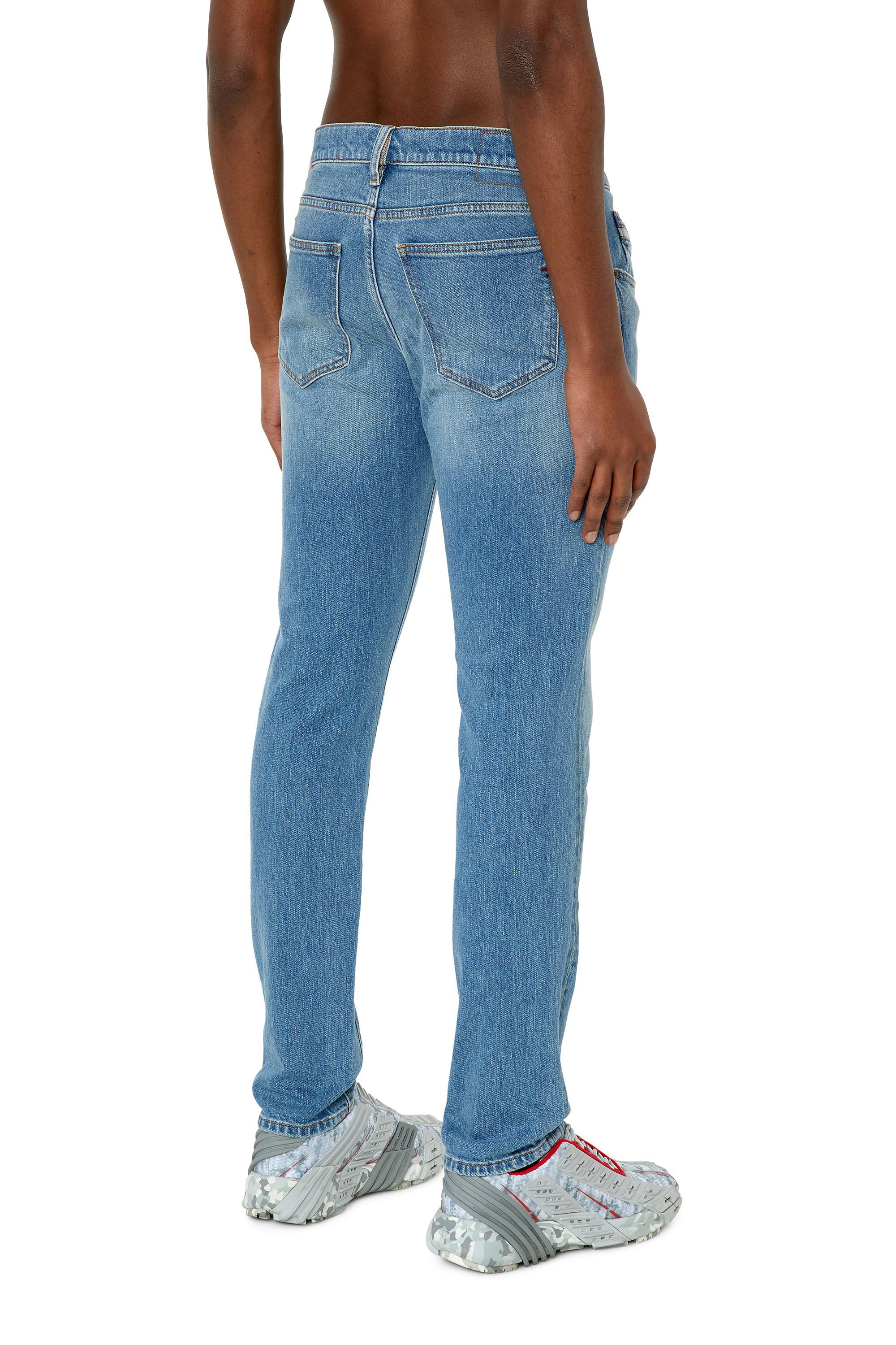 Diesel - Slim Jeans 2019 D-Strukt 007L3, Light Blue - Image 4