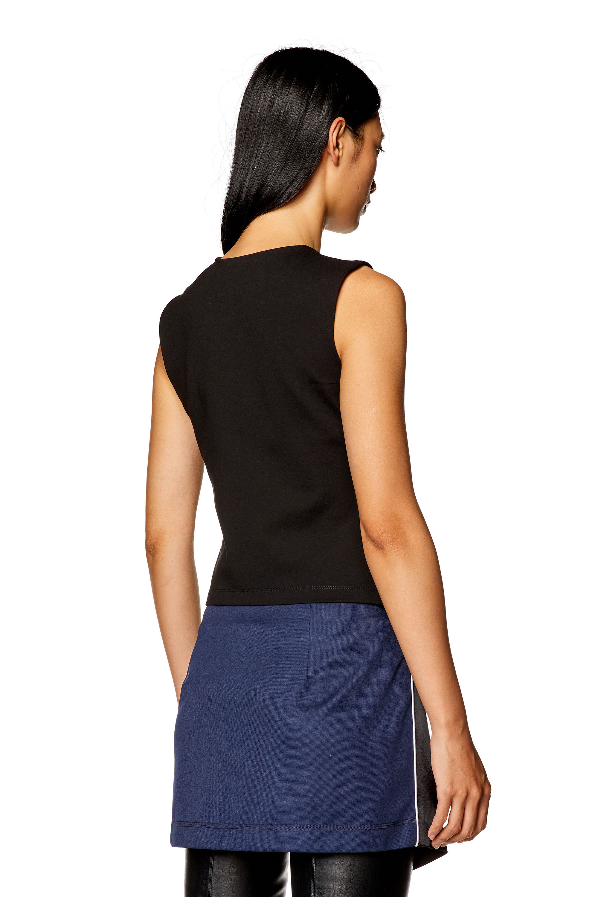 Diesel - T-REAMS, Top en maille milanaise avec plaque Oval D en métal Femme in Noir - 4