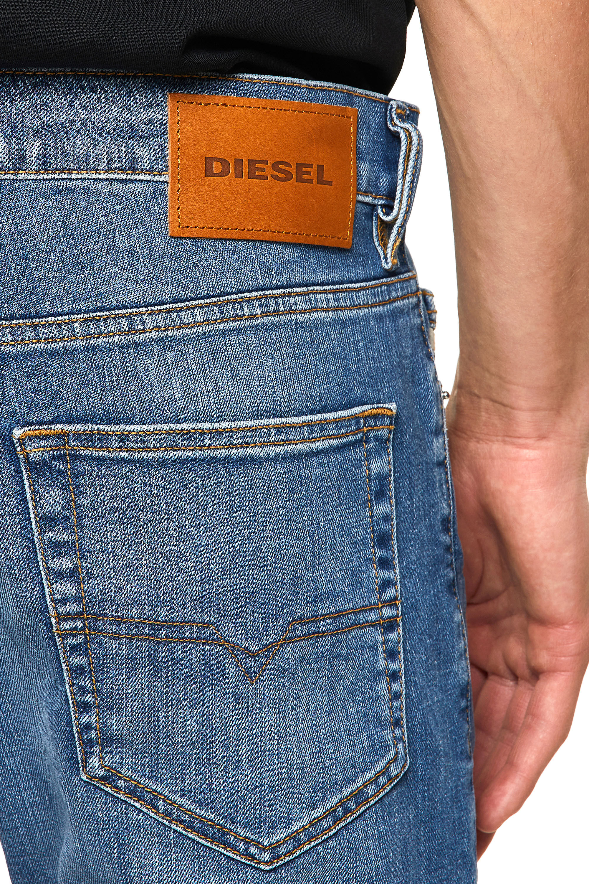 Diesel - D-Luster 009ZR Slim Jeans, Bleu Clair - Image 6
