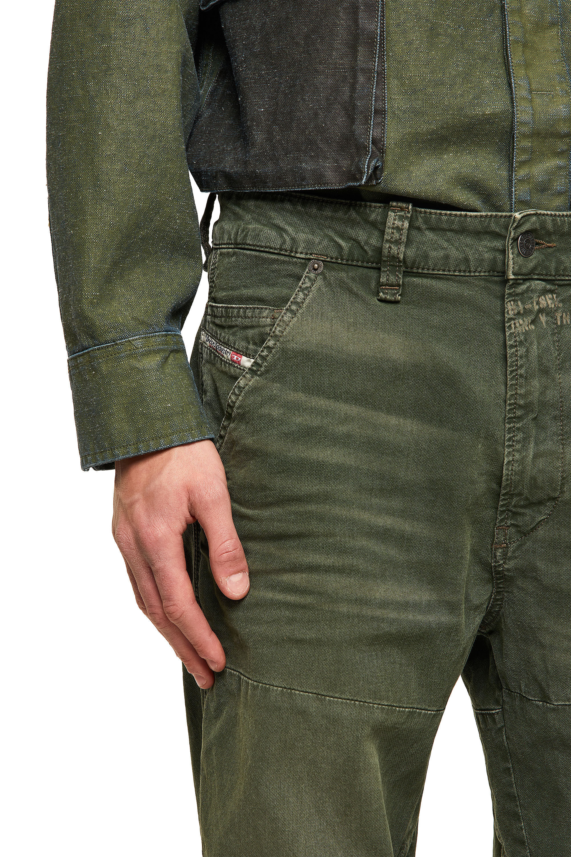 Diesel - D-Azerr JoggJeans® 069WH Straight, Military Green - Image 6