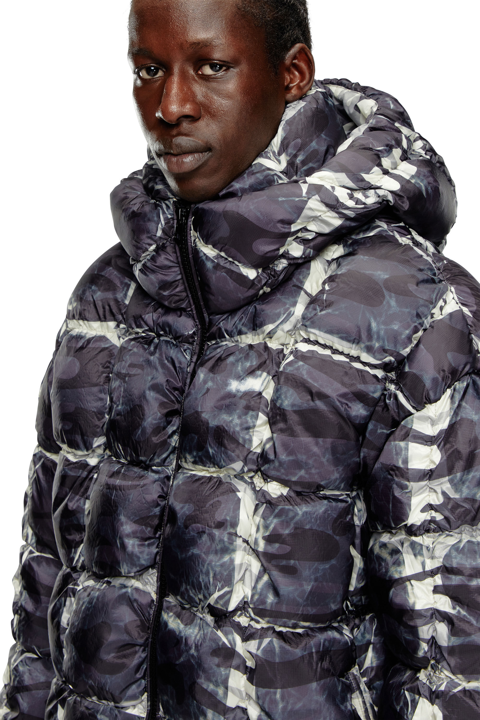 Men s Hooded puffer jacket with camo print Grey Diesel
