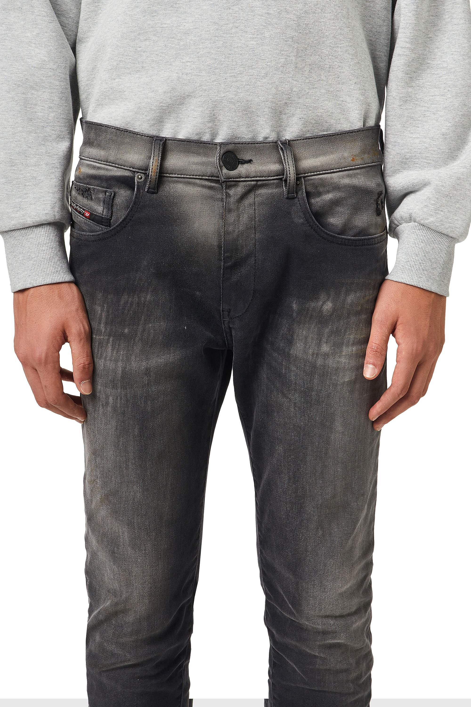 Diesel - D-Strukt JoggJeans® 09B04 Slim, Black/Dark Grey - Image 5