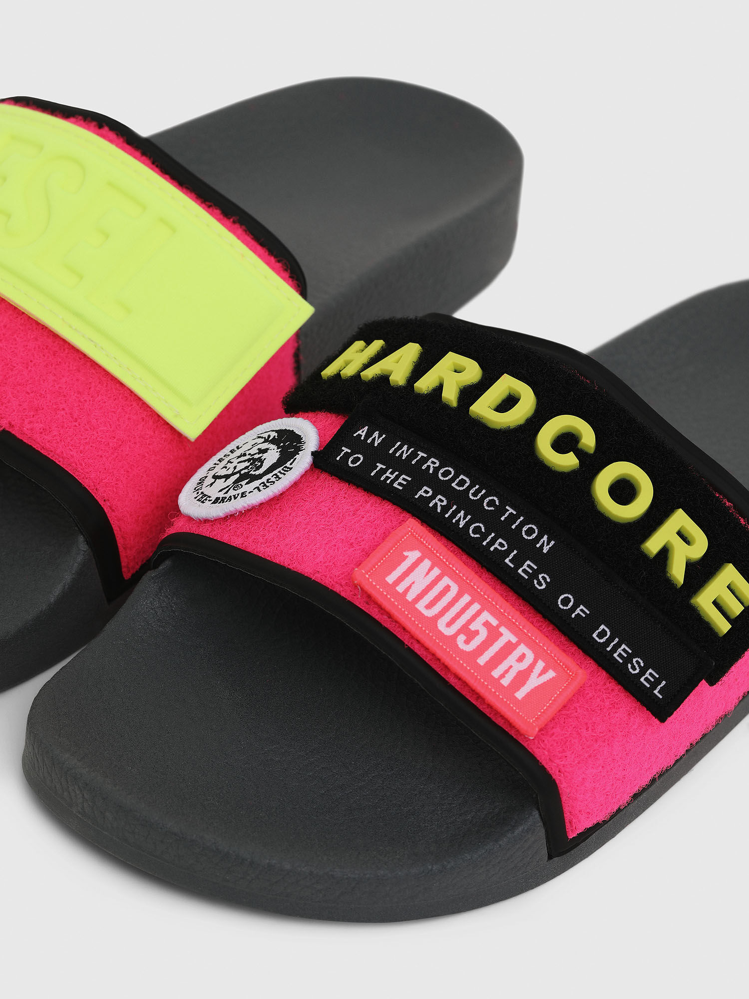 Diesel sales valla sliders