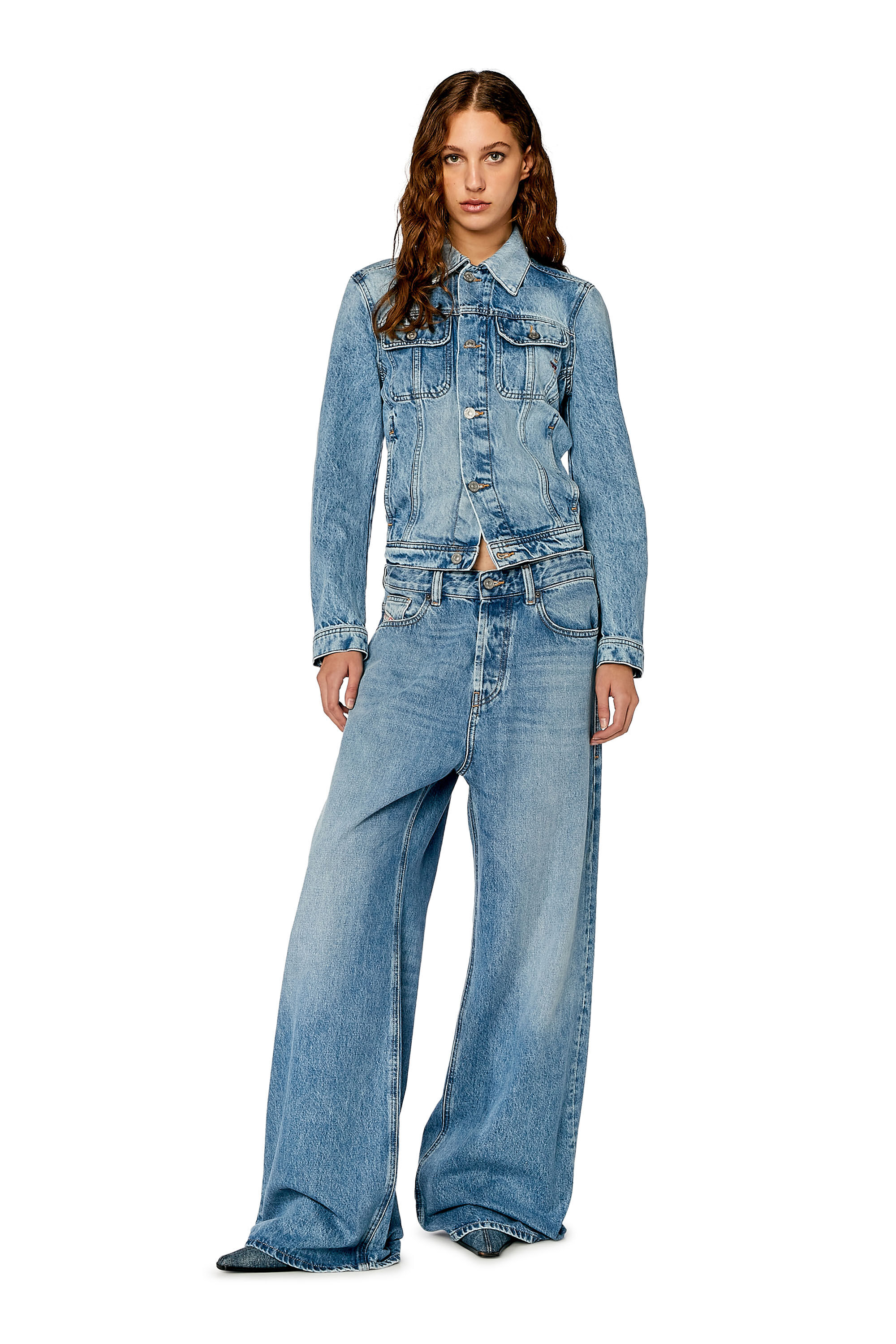 Diesel - DE-BONNY, Female's Trucker jacket in denim in Light Blue - 1