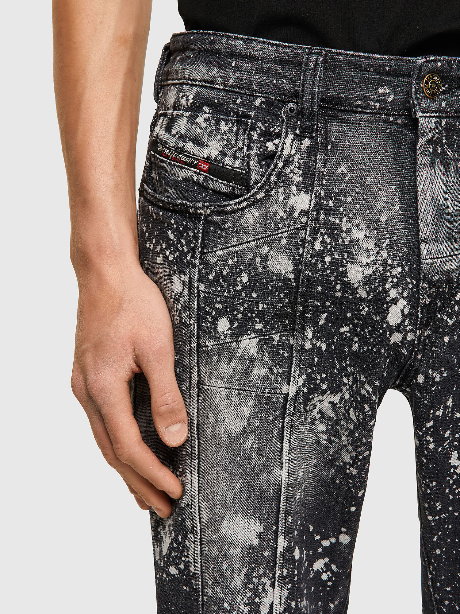 Diesel paint jeans outlet