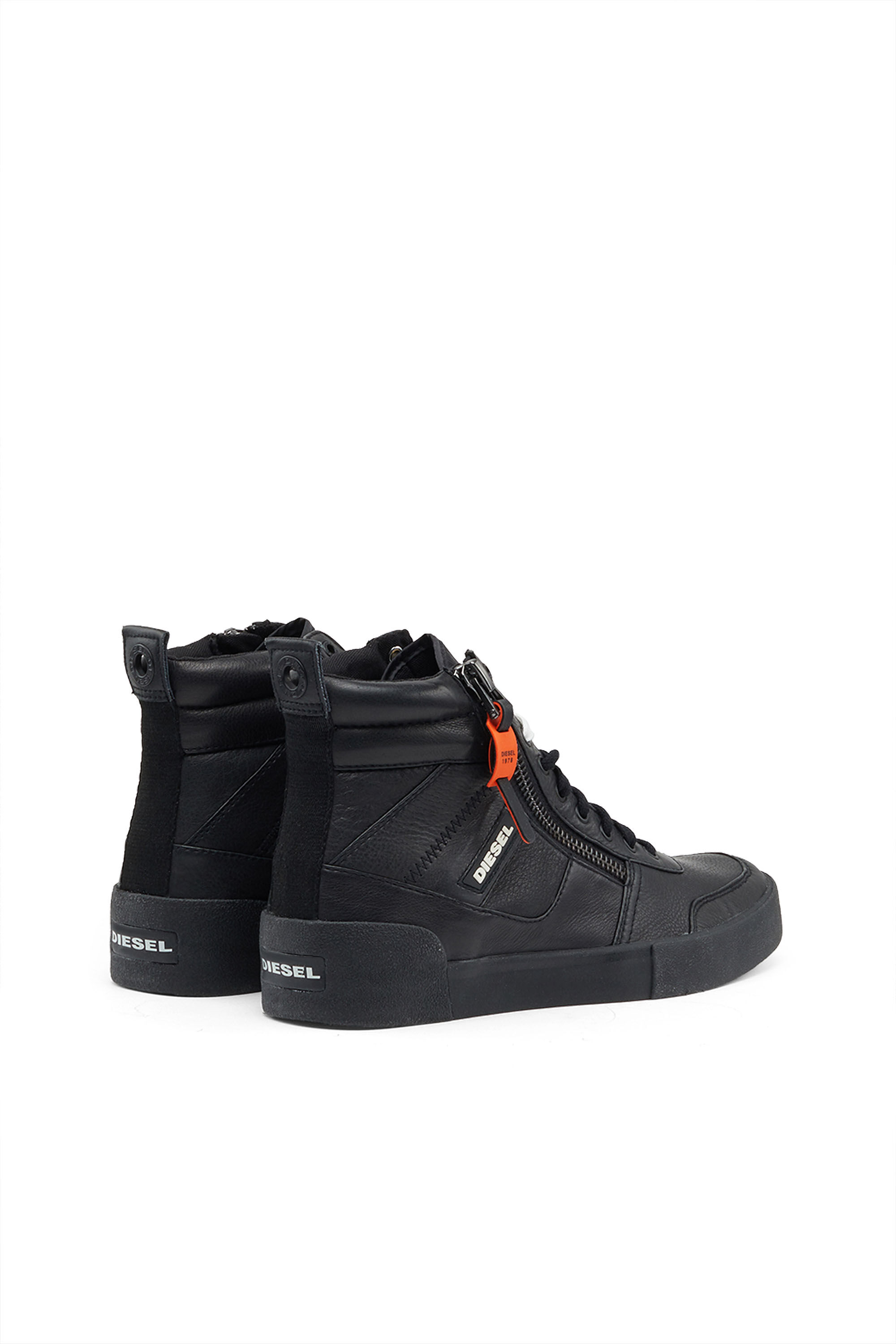 Diesel - S-DVELOWS, S-Dvelows-Sneakers montantes à panneaux en cuir suédé Homme in Noir - 3