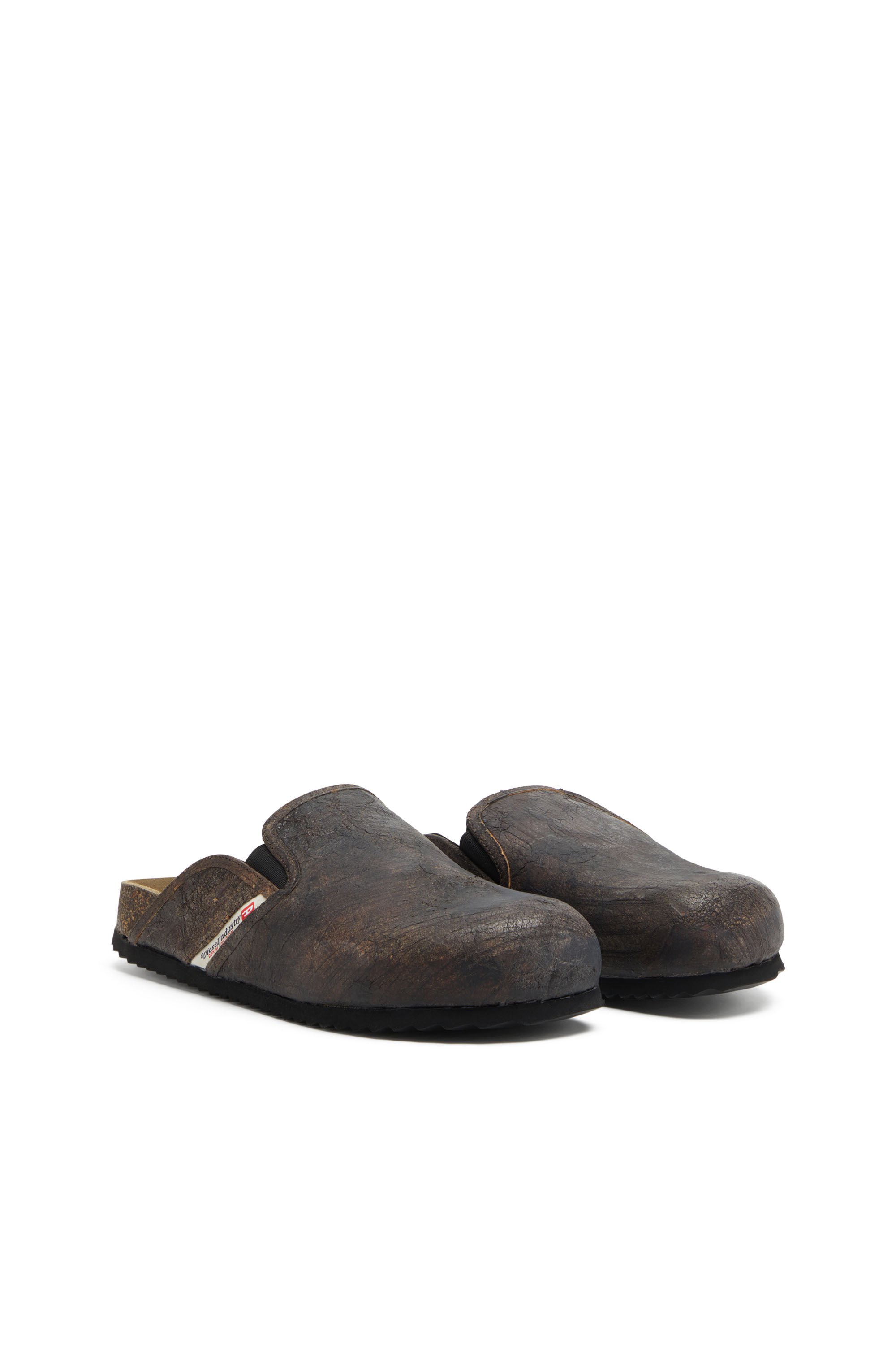 Diesel - D-WOODSTOCK SLIP-ON, Male's D-Woodstock-Clogs in crackle-effect suede in Brown - 2