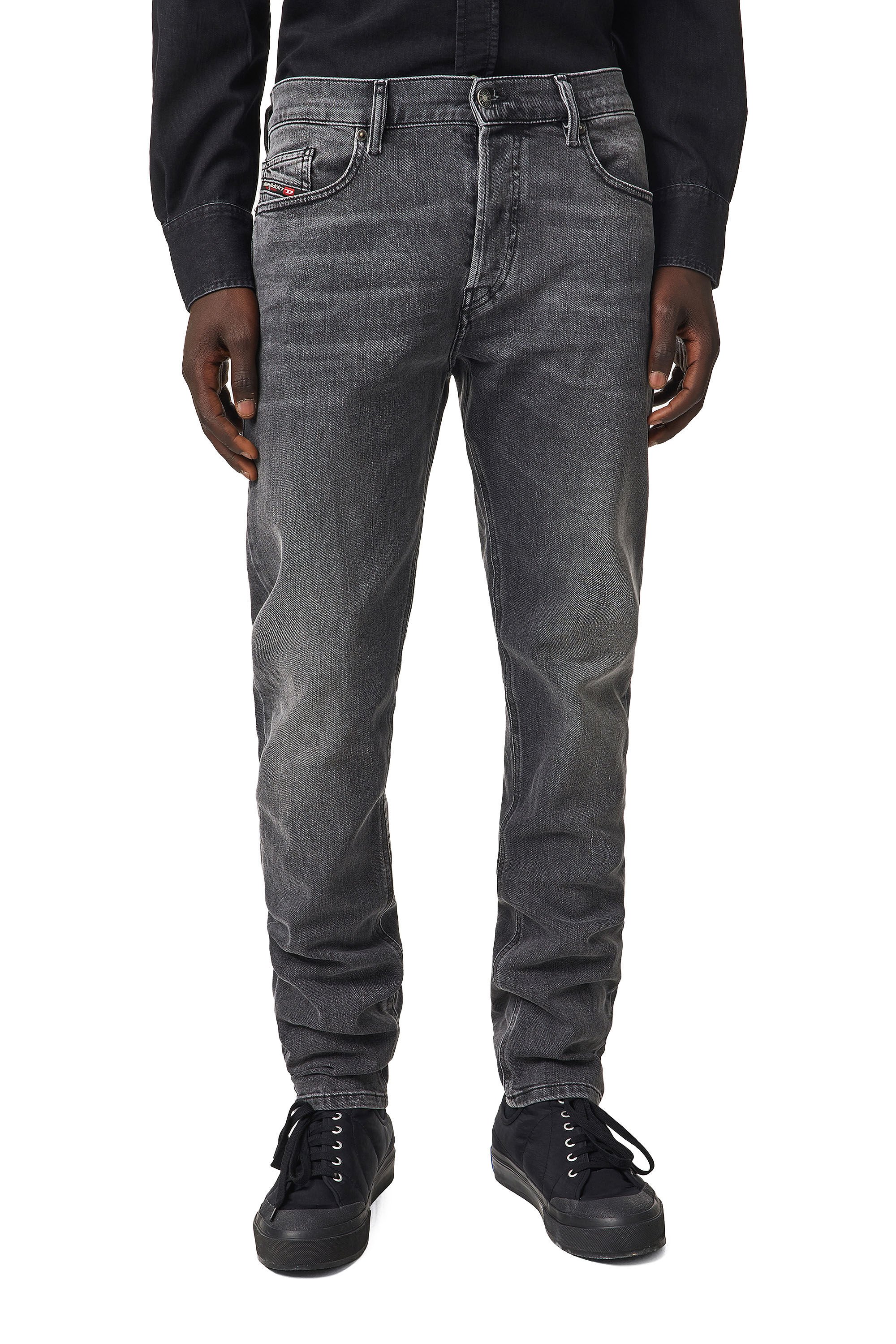 Diesel - D-Luster 009ZT Slim Jeans, Noir/Gris foncé - Image 3