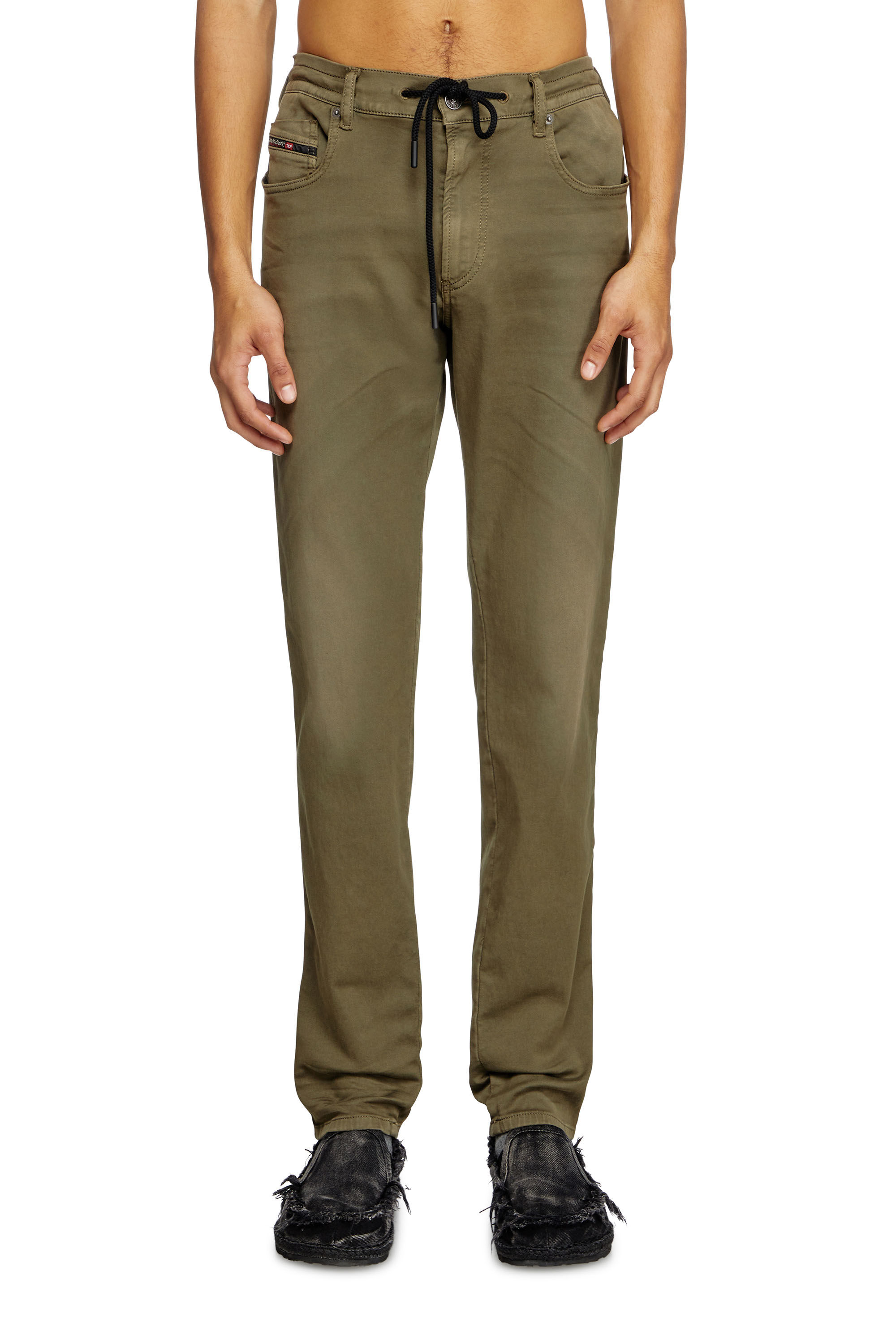 Diesel - Slim 2060 D-Strukt Joggjeans® 0670M Homme, Vert - Image 3