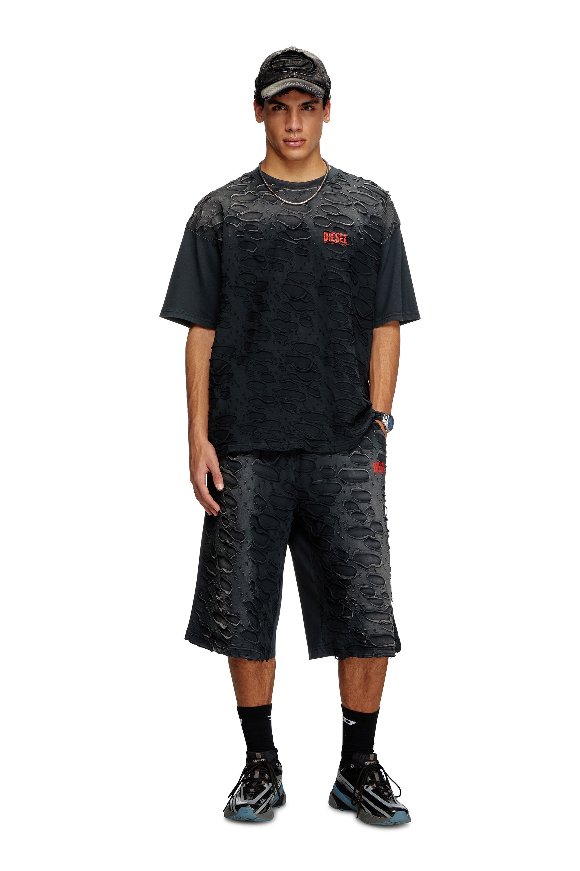 Diesel - T-BOXT-R29, T-shirt avec détail trou Homme in Noir - 1