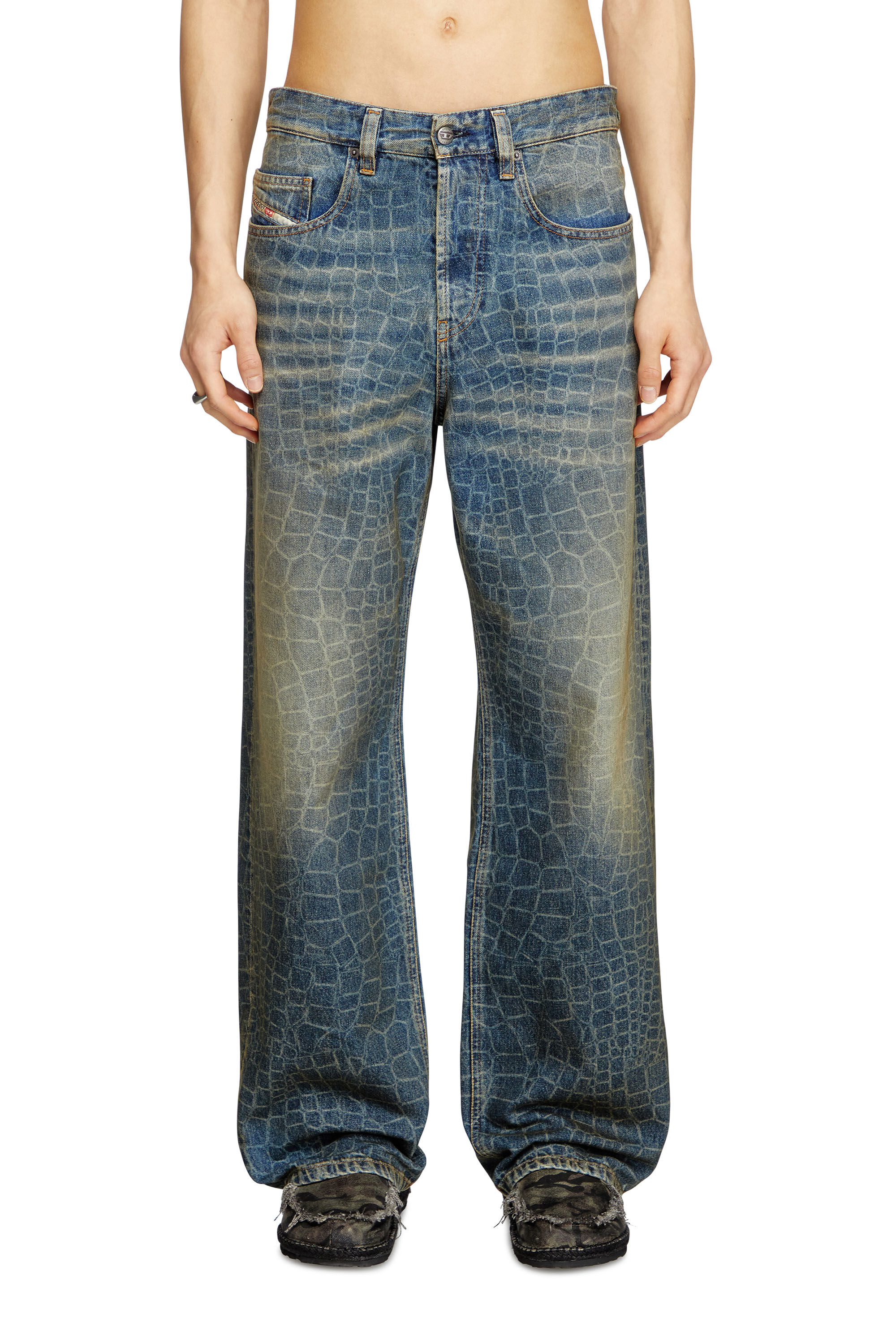 Diesel - Relaxed Jeans 2001 D-Macro 007BU Homme, Bleu Foncé - Image 3