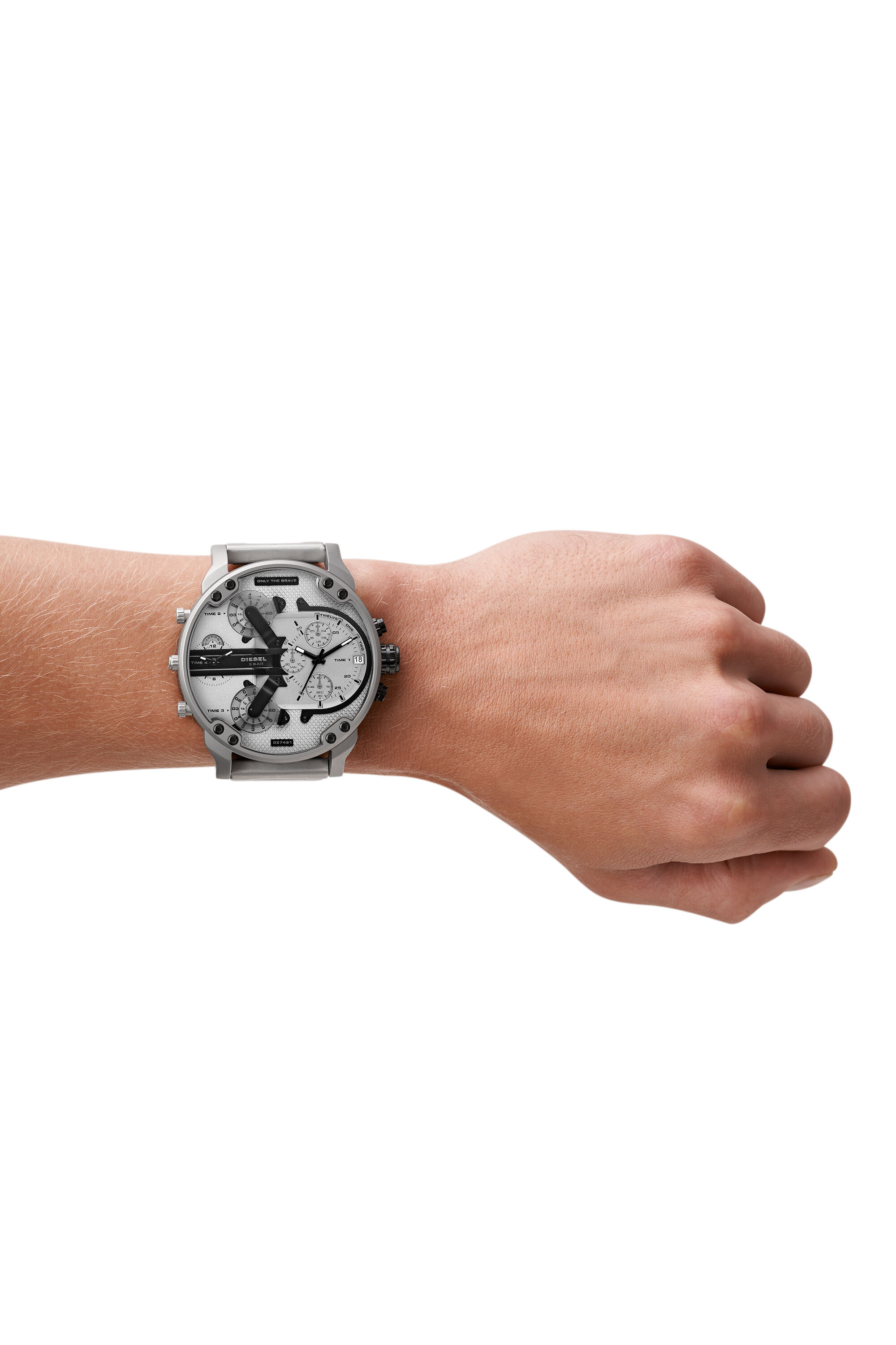 Diesel best sale dz 7421