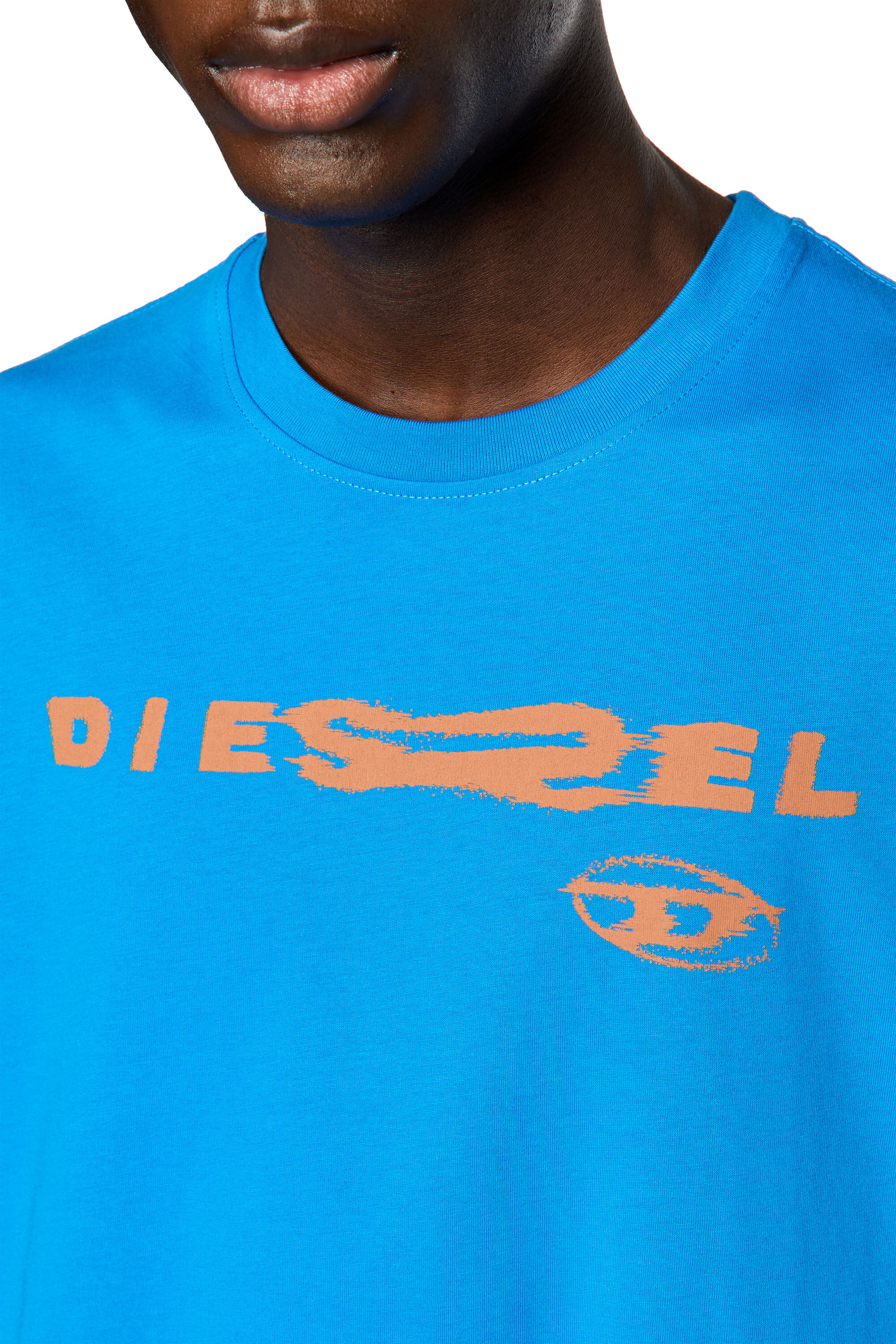 Diesel - T-JUST-G9, Male's T-shirt with distorted logo print in Blue - 4