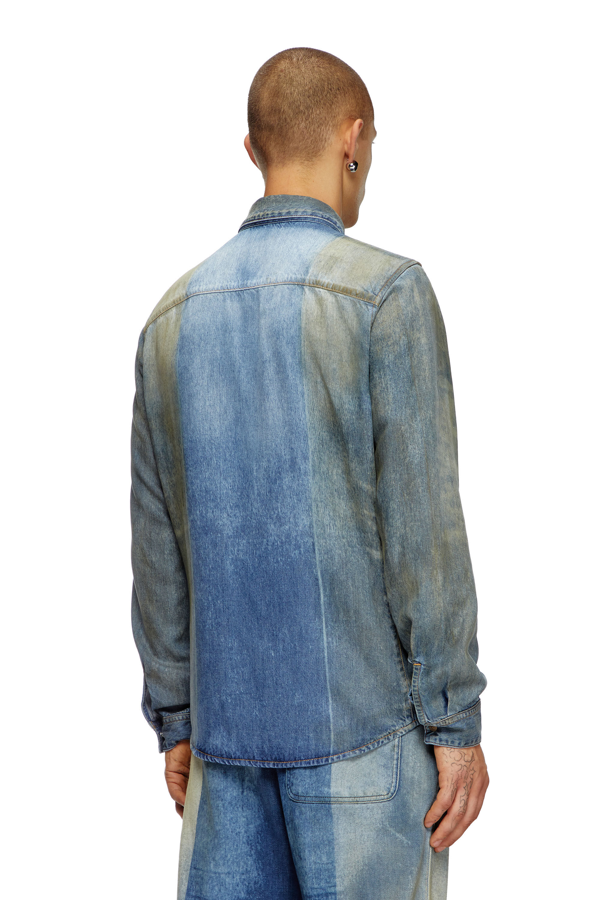 Diesel - D-FITTY-FSF, Male's Denim shirt with solarised folds in Medium Blue - 5