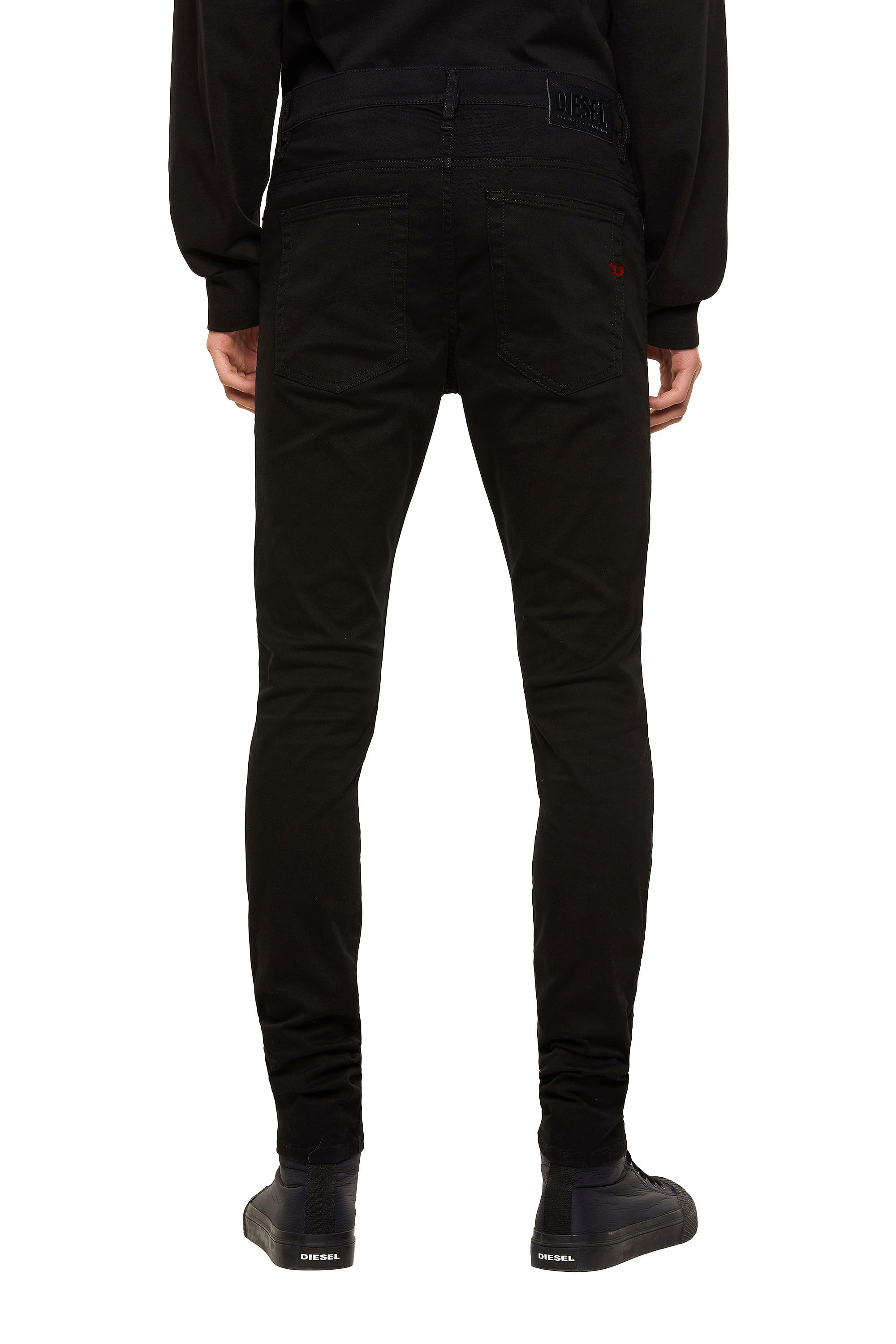 Diesel top sleenker 069ei