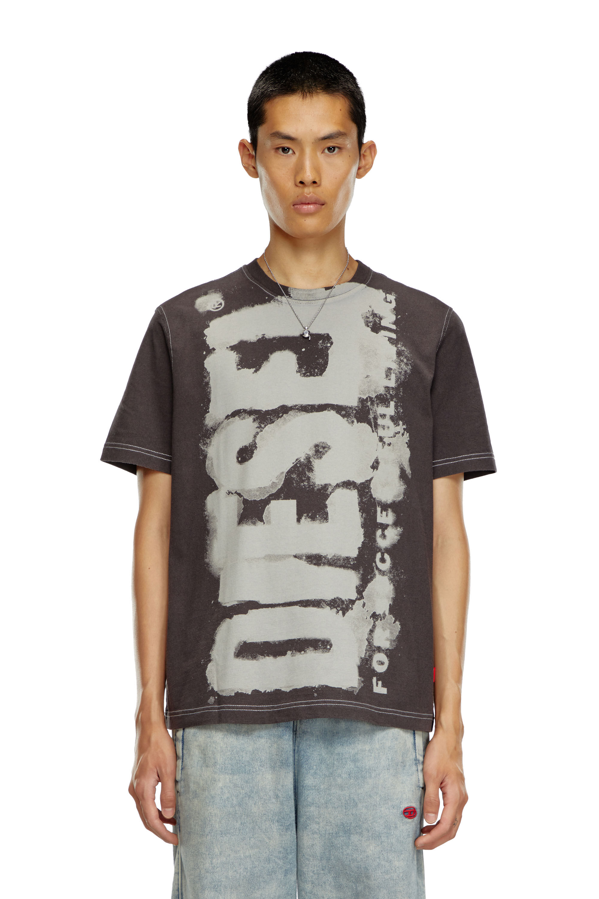 Diesel - T-ADJUST-Q4, T-shirt avec logo effet tacheté Homme in Gris - 3