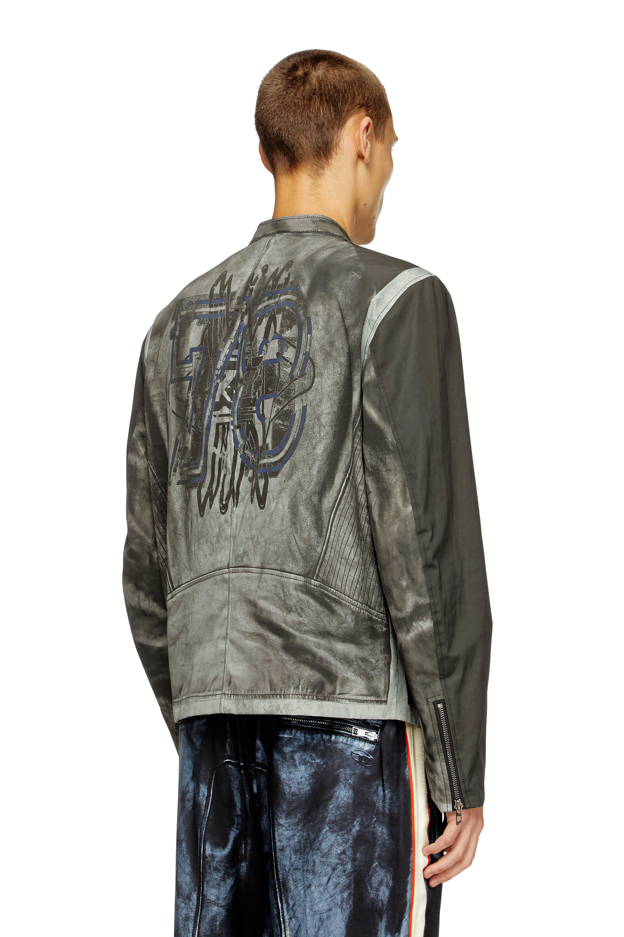 Diesel - J-EVERT, Veste de motard en toile imprimée Homme in Gris - 5