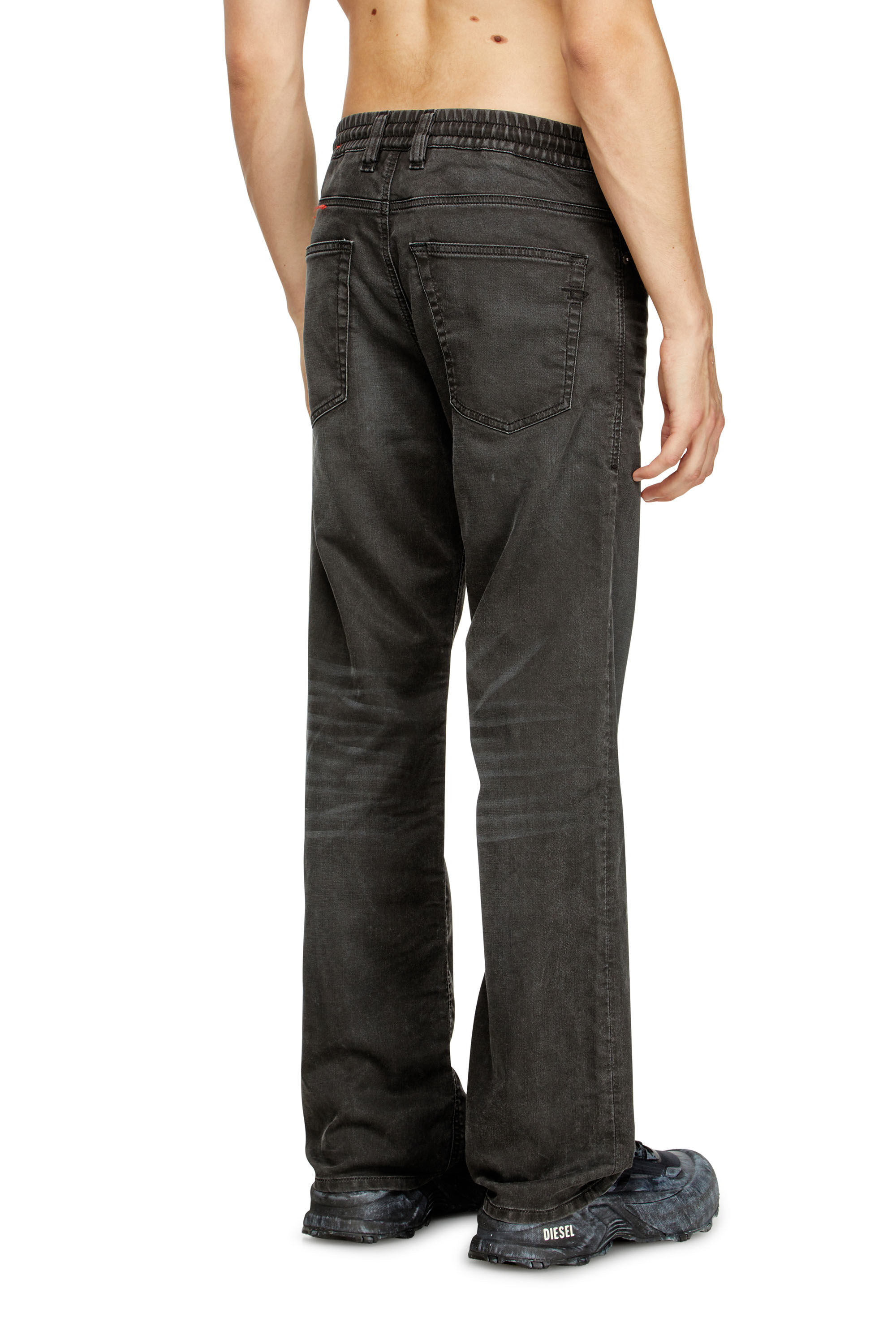 Diesel - Male's Relaxed 2080 D-Reel Joggjeans® 09J75, Black/Dark Grey - 4
