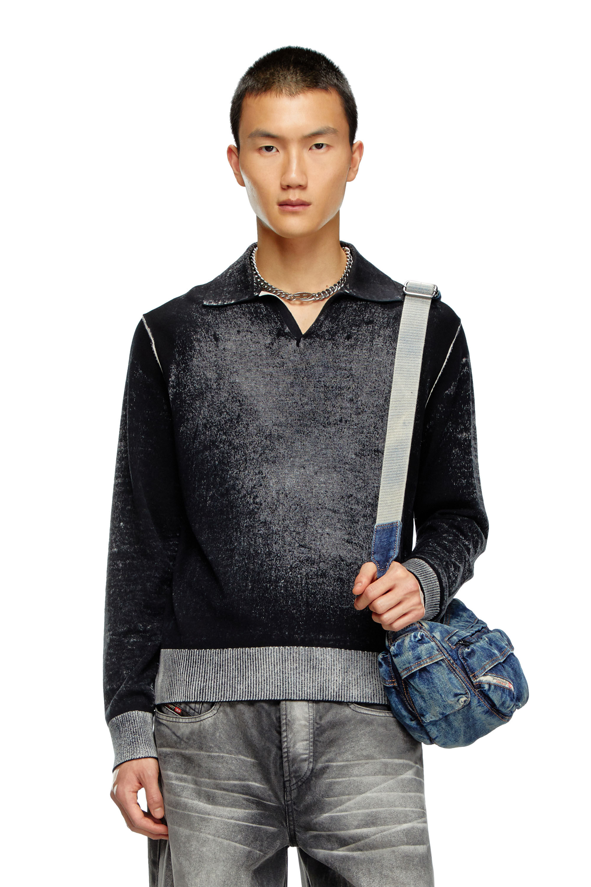Diesel - K-LORENZO, Male's Reverse-print polo jumper in Black - 3