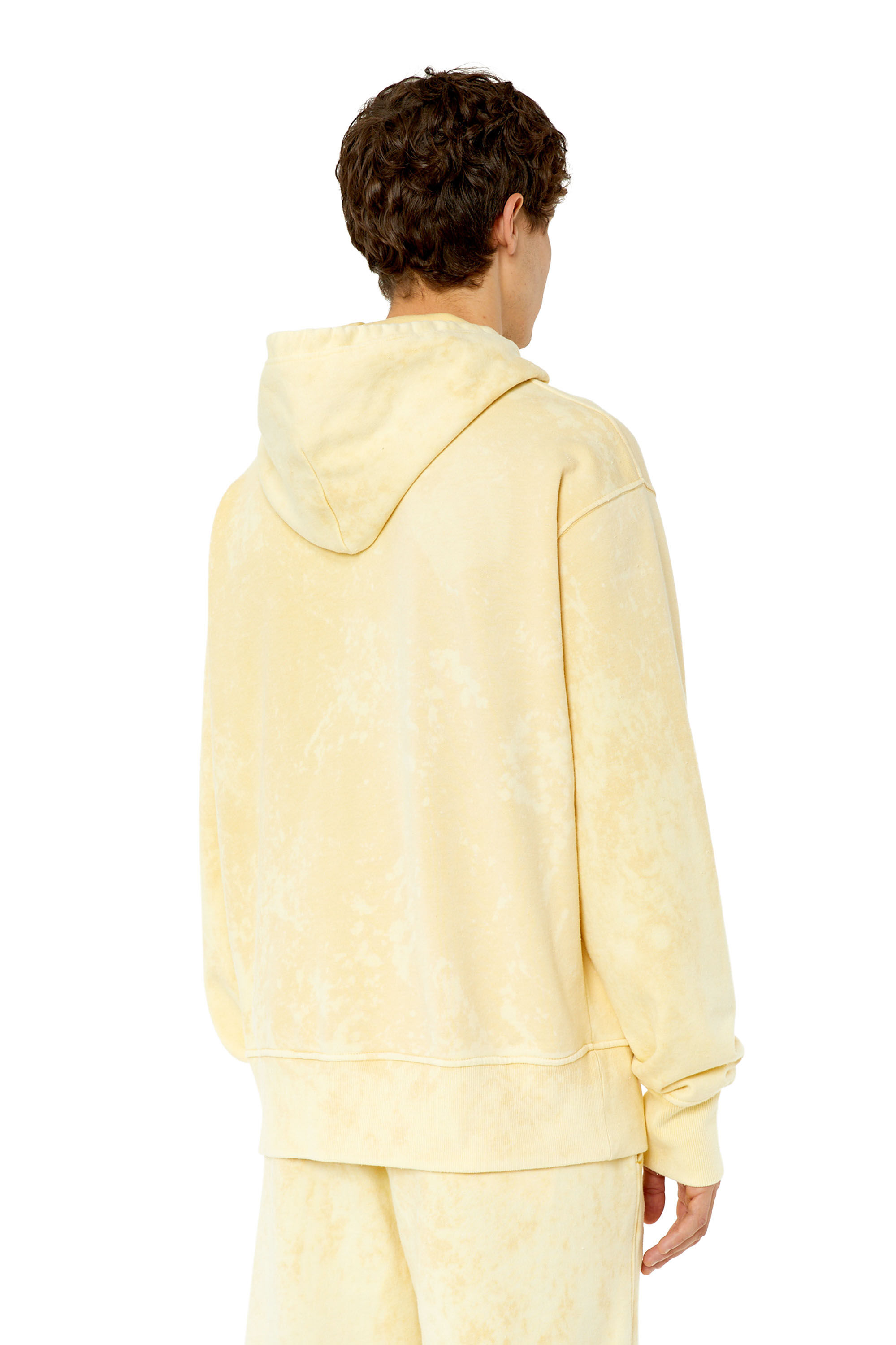 Diesel - S-MACS-HOOD-G2, Sweat-shirt à capuche oversize délavé avec logo Homme in Jaune - 4