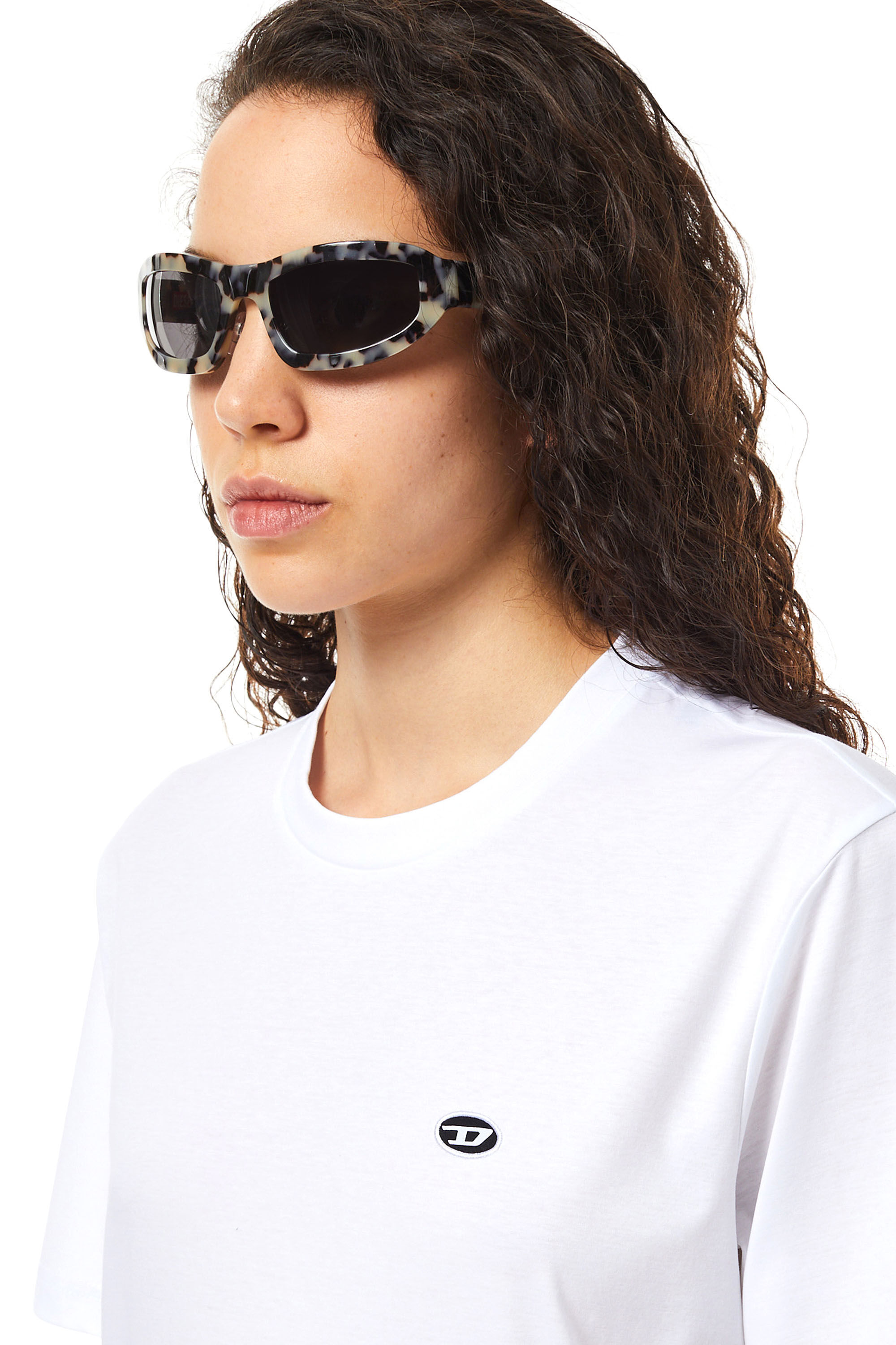 Diesel - T-JUST-DOVAL-PJ, Female's T-shirt with oval patch in Off White - 4
