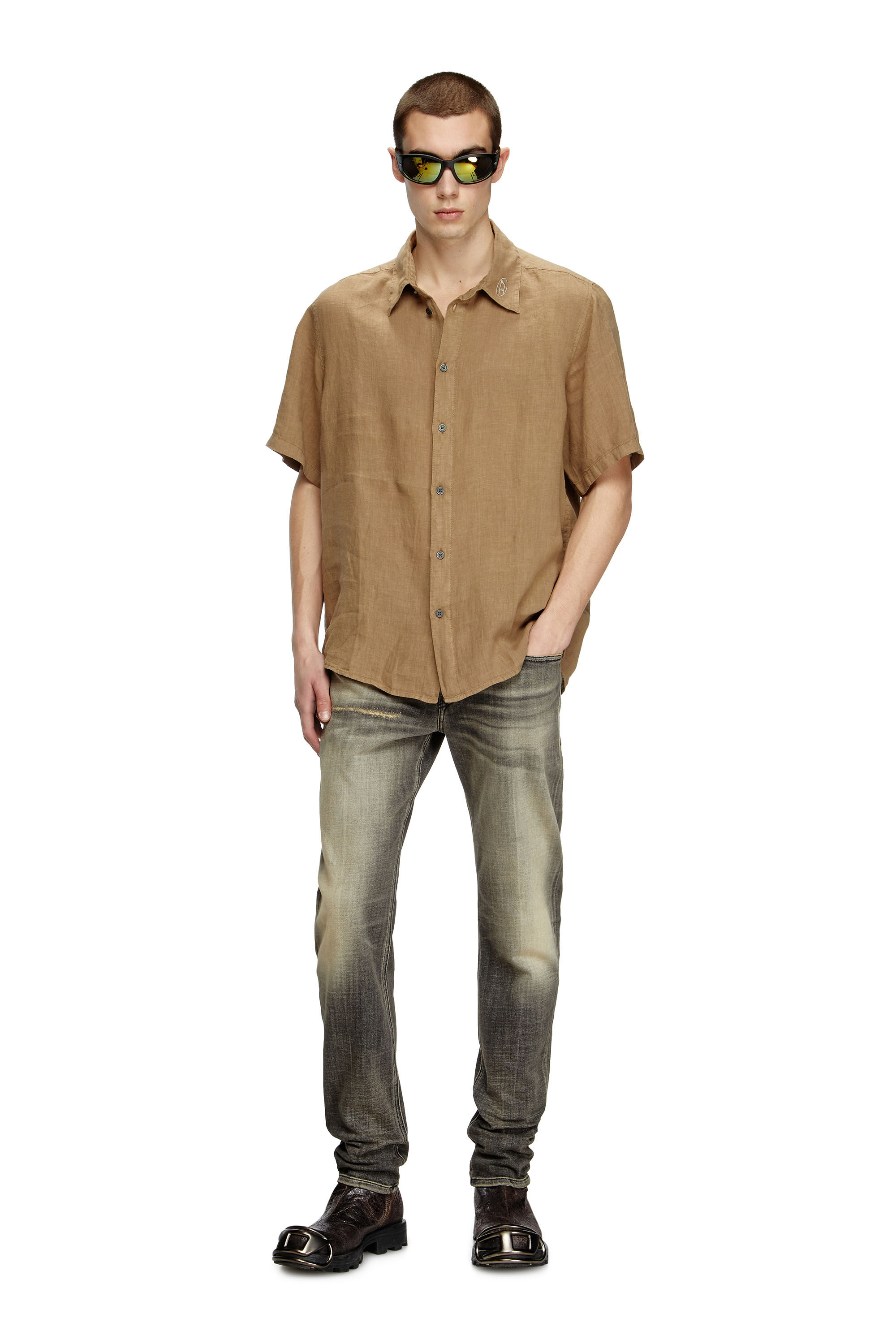 Diesel - S-UCCLE-A, Chemise en lin à manches courtes avec col à logo Homme in Marron - 1