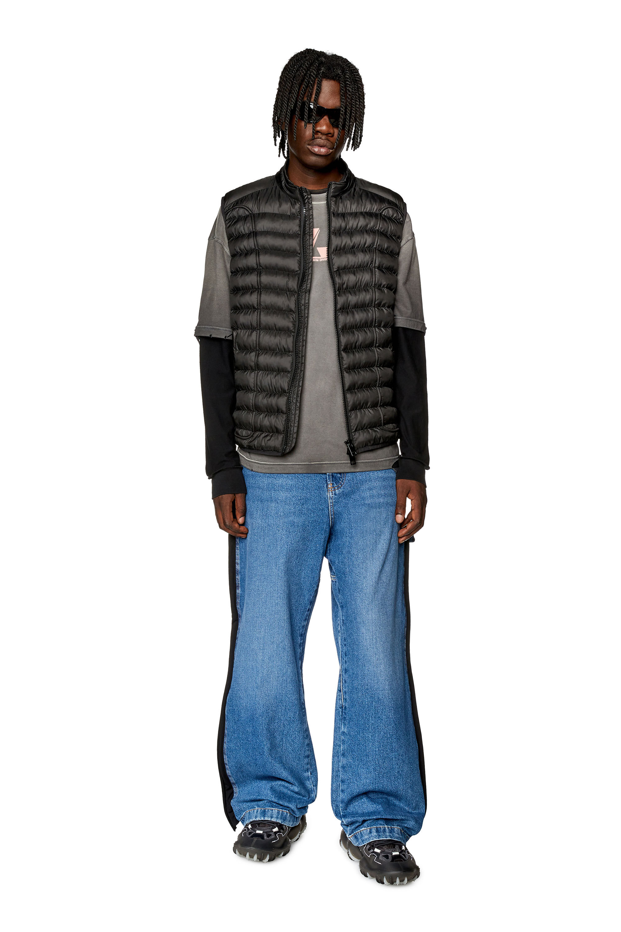 Diesel - W-HAWKYL-SL, Gilet en nylon rembourré avec passepoil Homme in Noir - 1