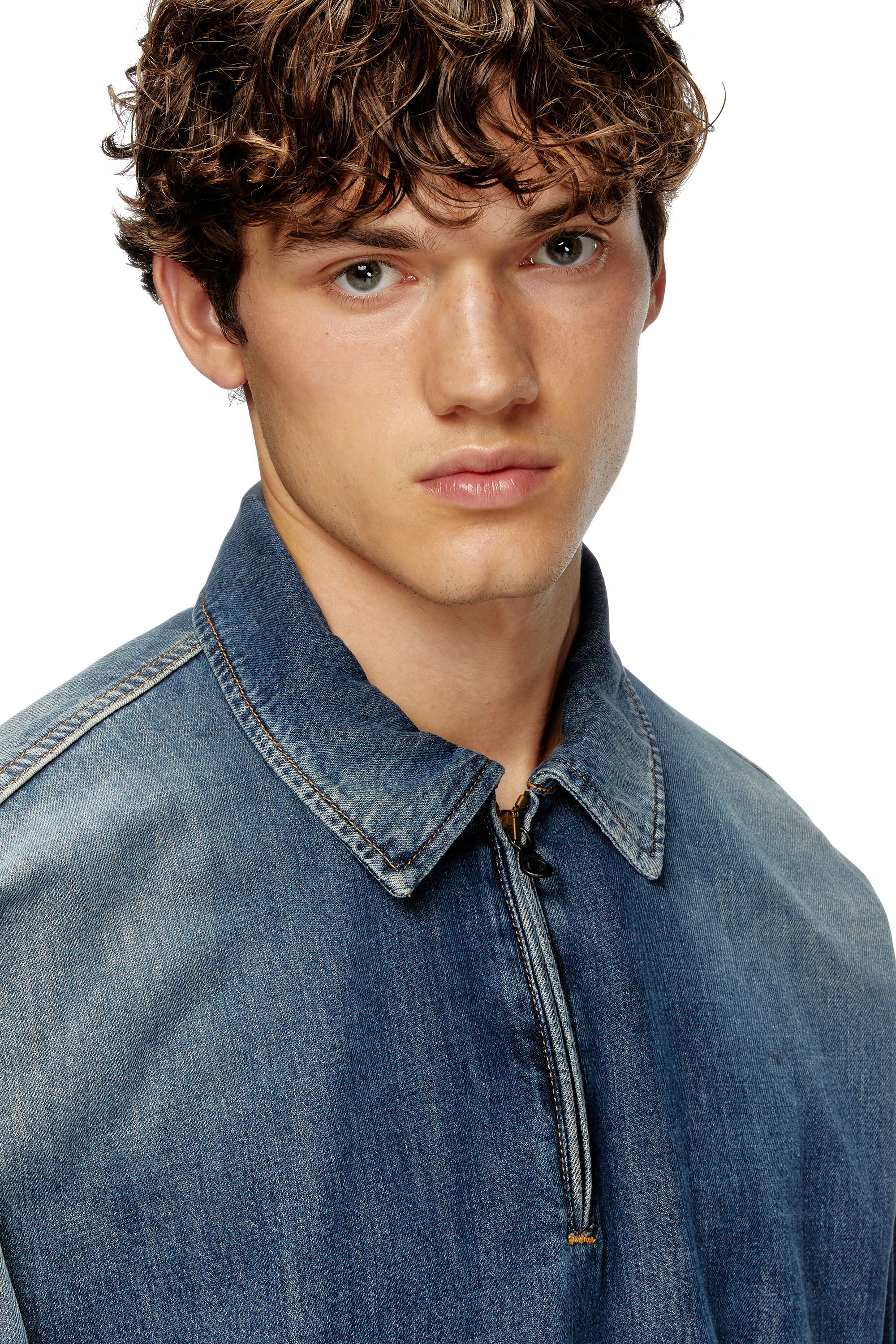 Diesel - D-BRADDY-FSF, Chemise à enfiler en denim utility léger Homme in Bleu - 4