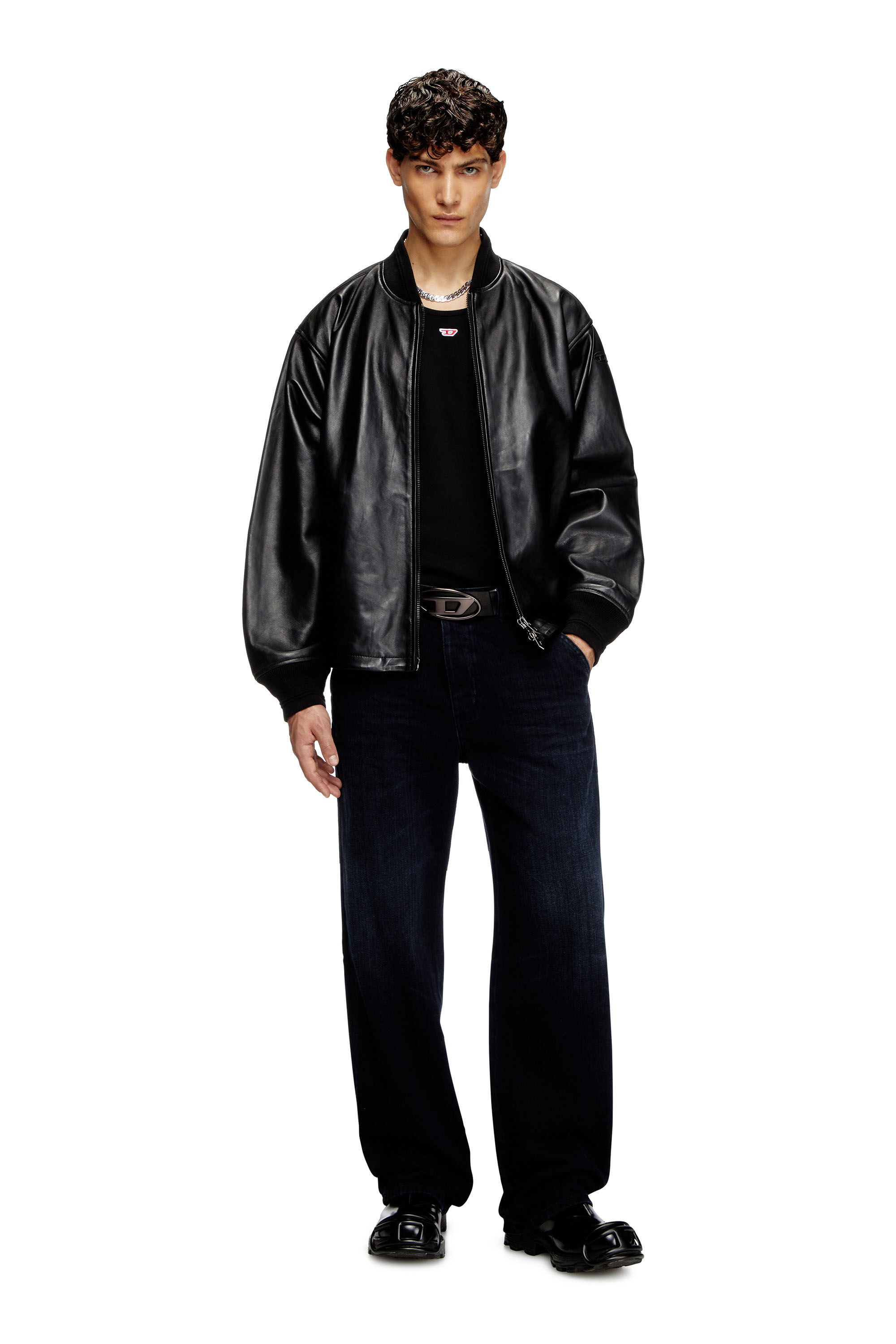Diesel - D-HAMMER SO D, Male's D-Hammer-Leather lace-up shoes with oval D toe cap in Opaque Black - 7