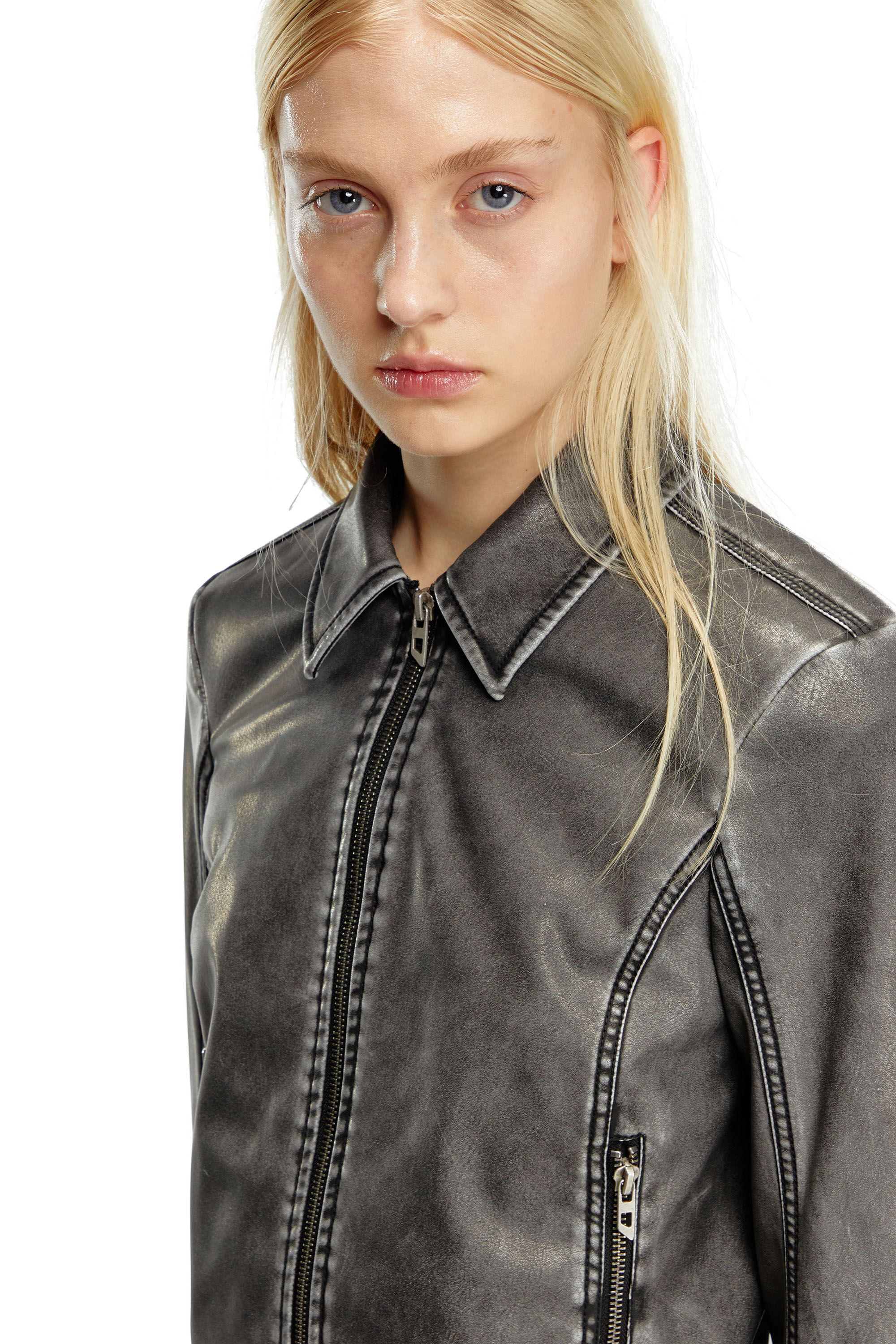 Diesel - G-OTA, Female's Cropped jacket in washed tech fabric in Black - 4