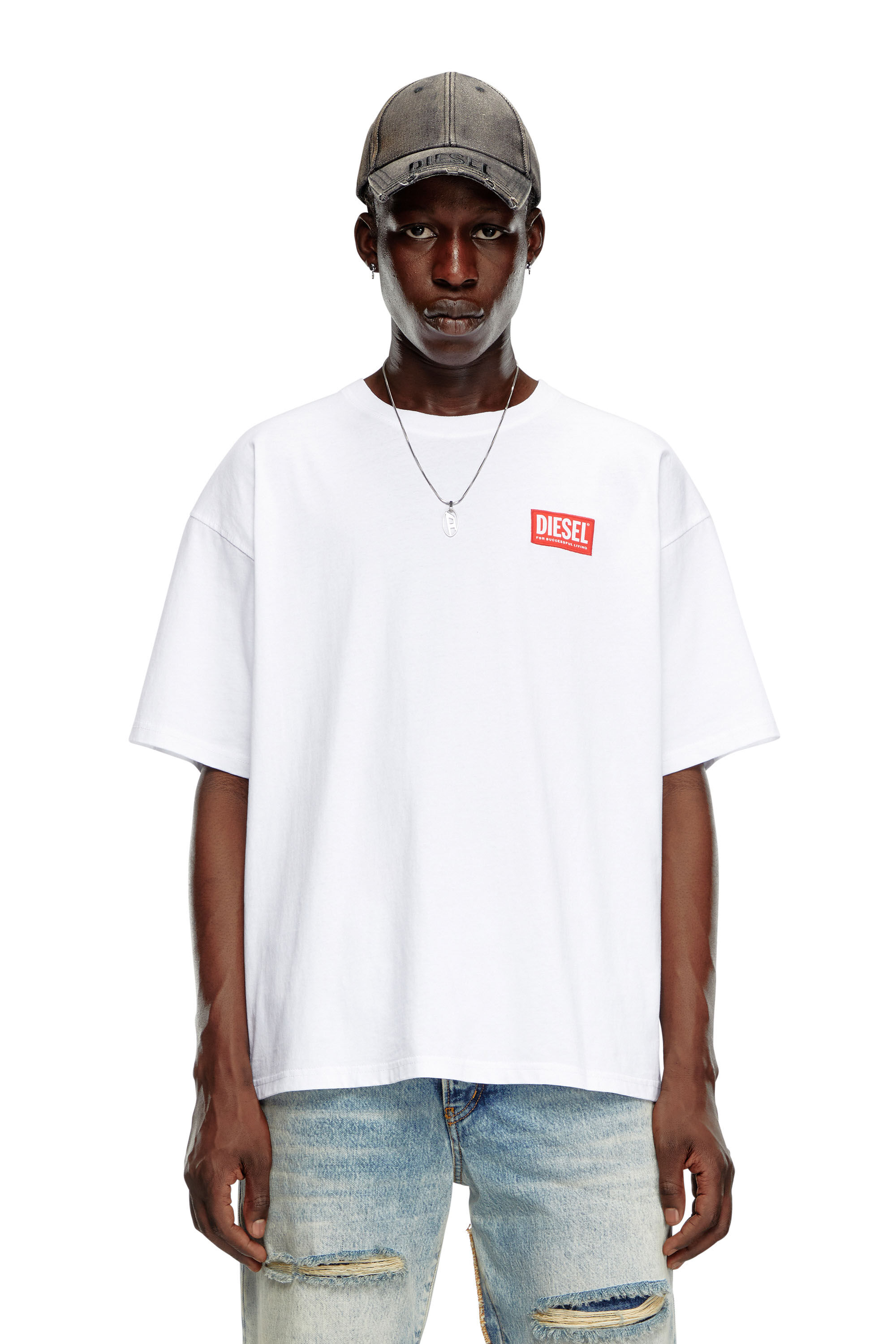 Diesel - T-BOXT-LAB, T-shirt avec empiècement à logo en jacquard Homme in Blanc - 3